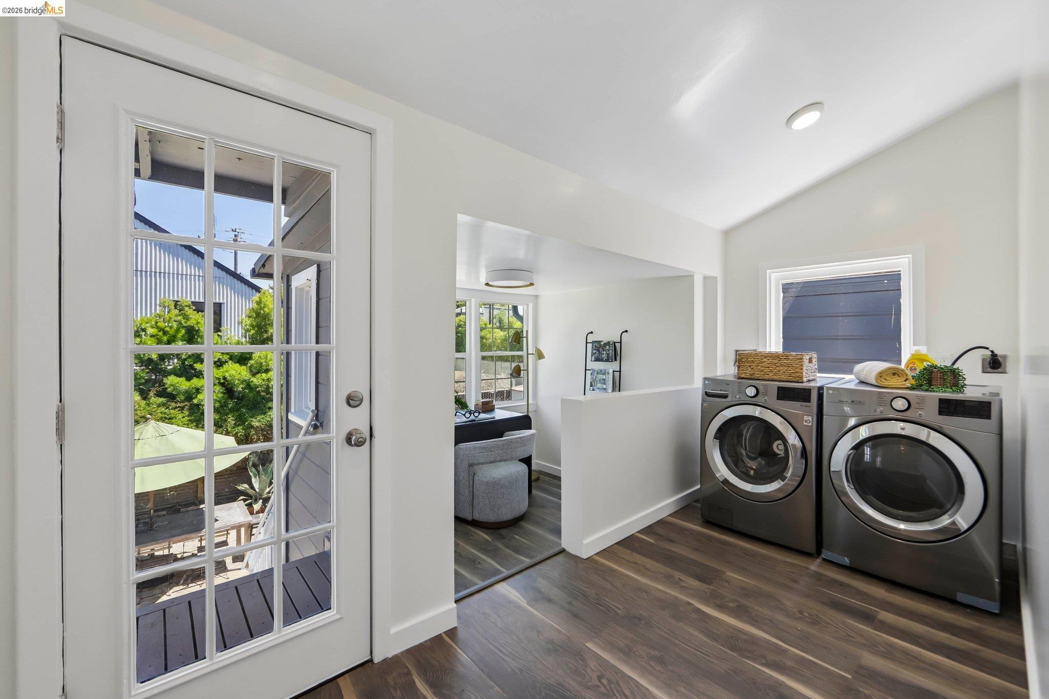344 Peralta St, Oakland CA 94607 — photo 22