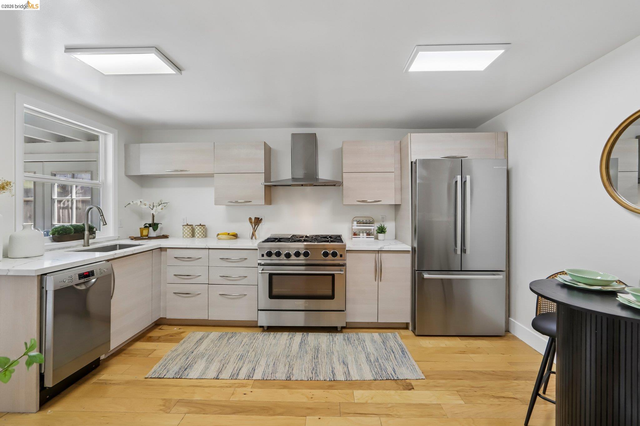 344 Peralta St, Oakland CA 94607 — photo 35