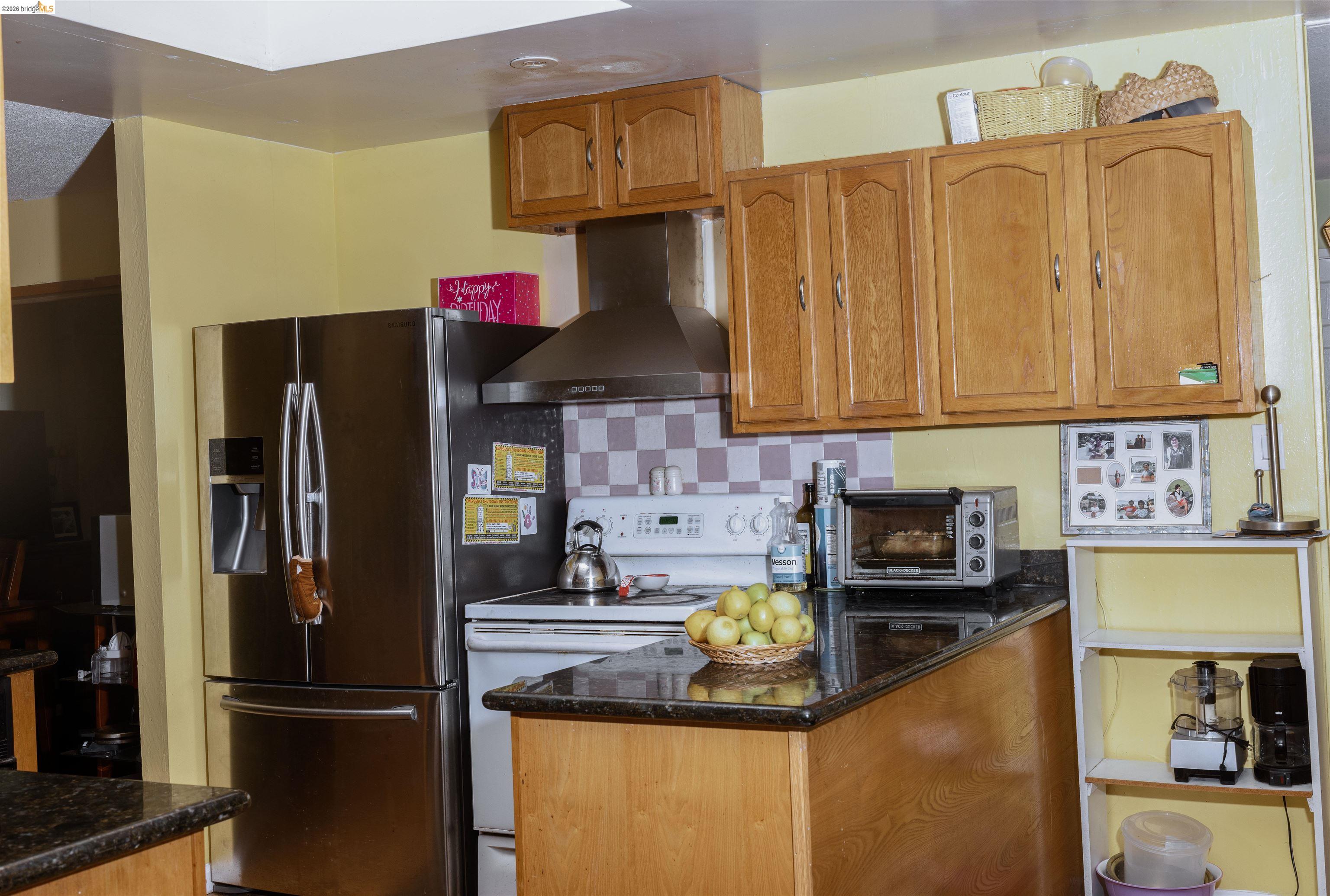 767 Marlesta Rd, Pinole CA 94564 — photo 8
