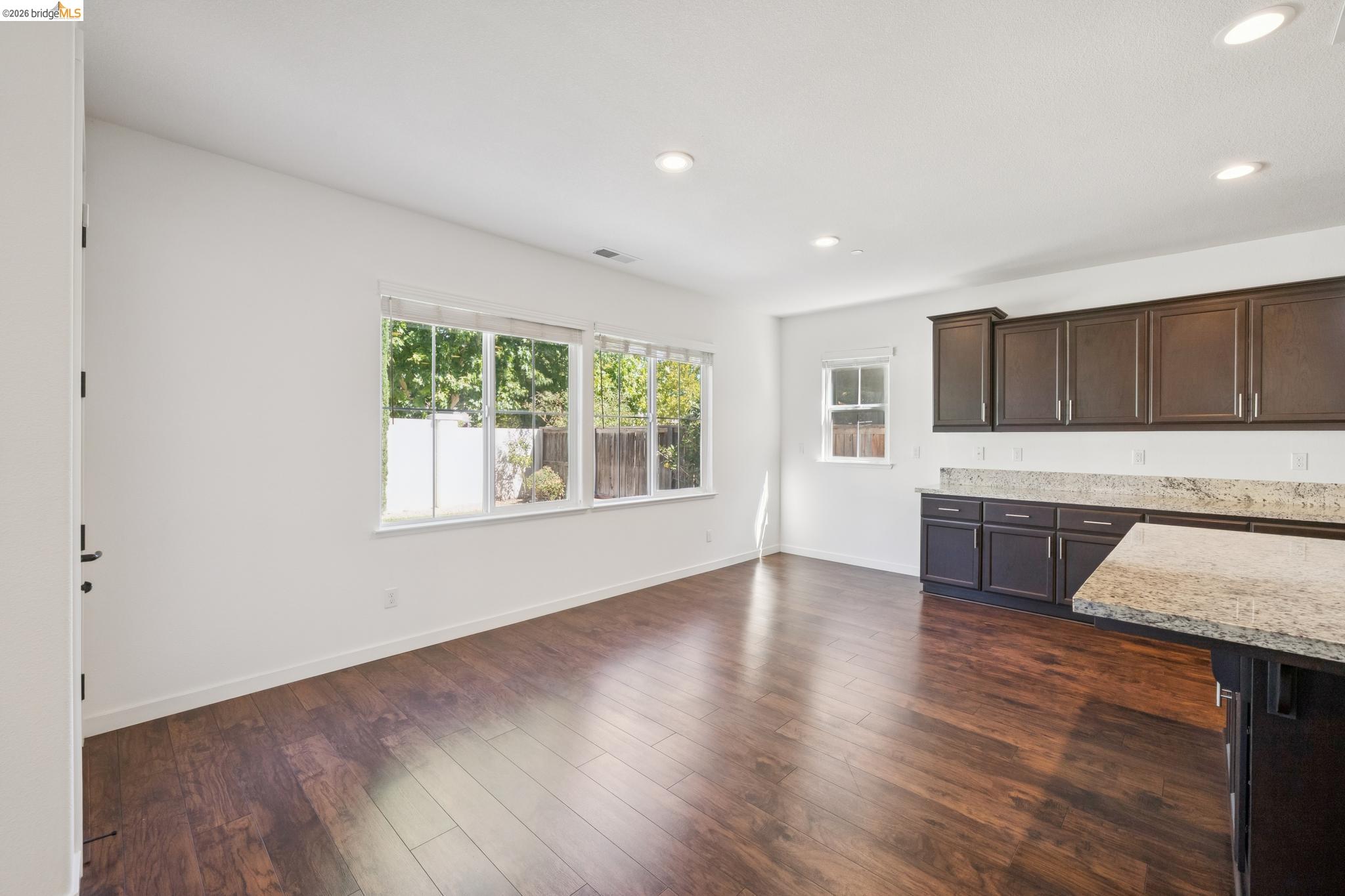 320 Heritage Ln, Dixon, CA 95620 photo 23