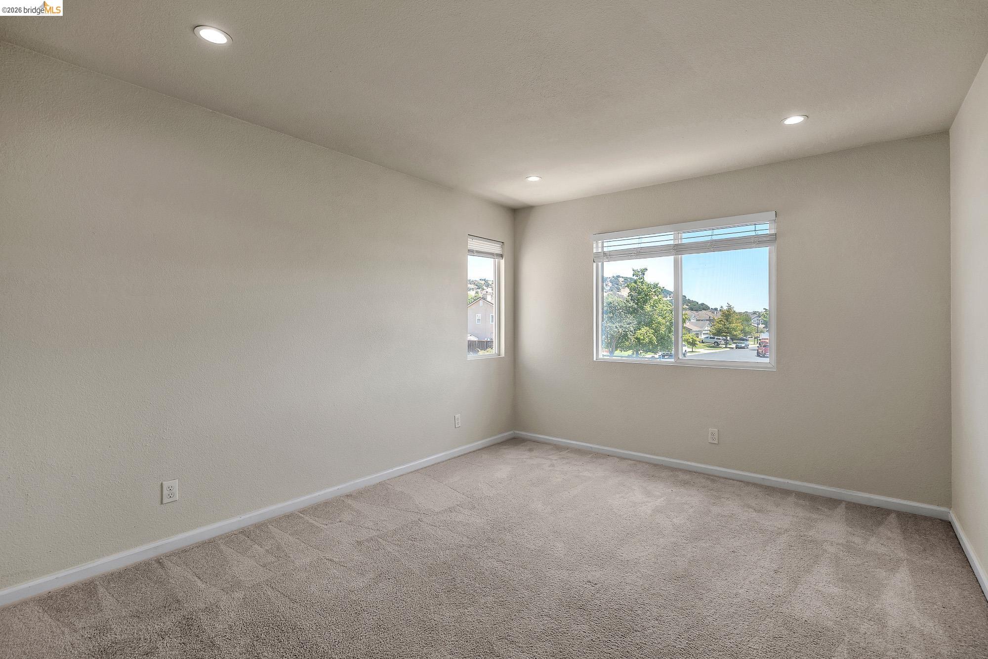 544 Pine Creek Cir, Fairfield CA 94534 — photo 15