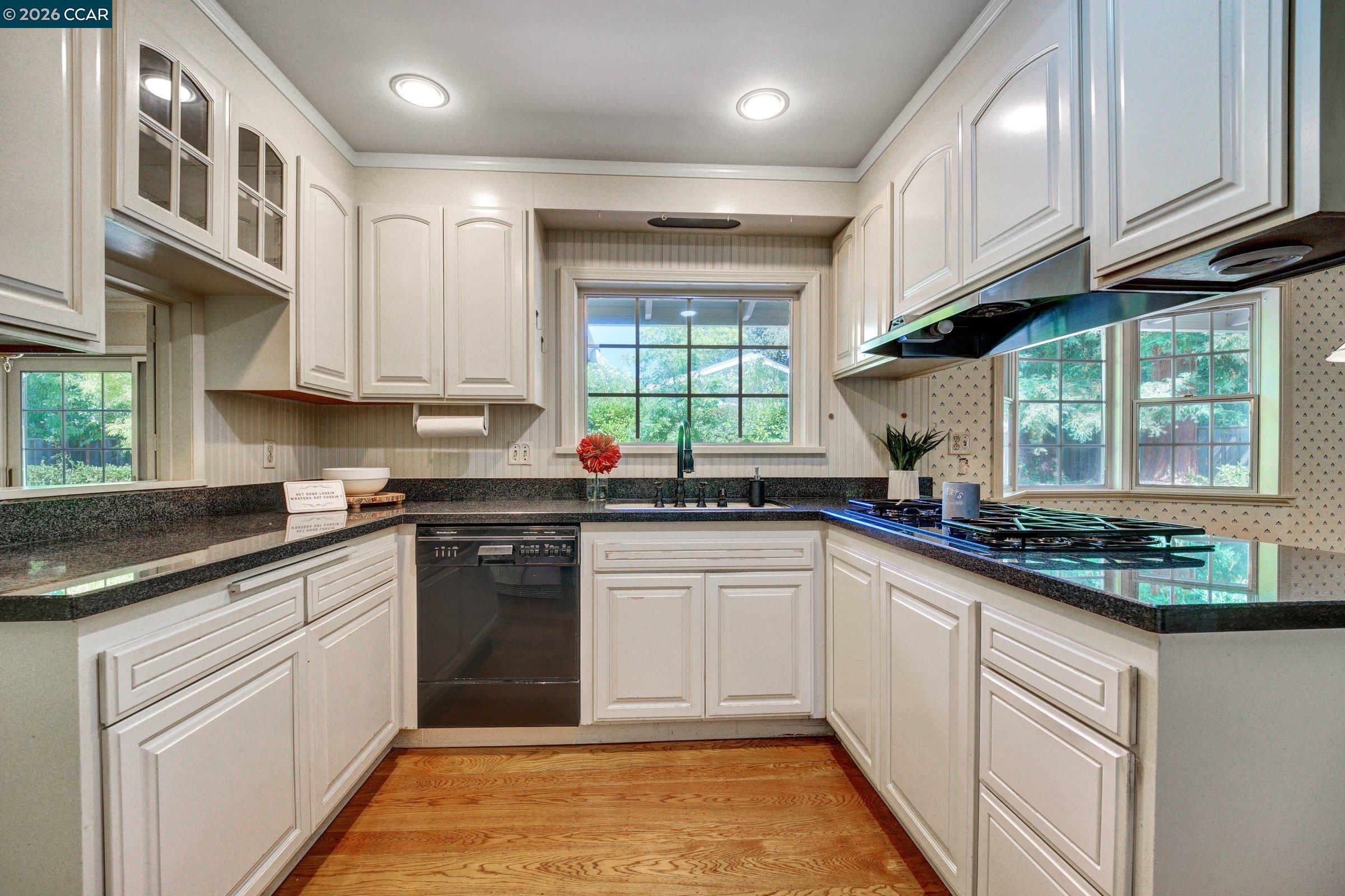 550 Silverado Dr, Lafayette CA 94549 — photo 10