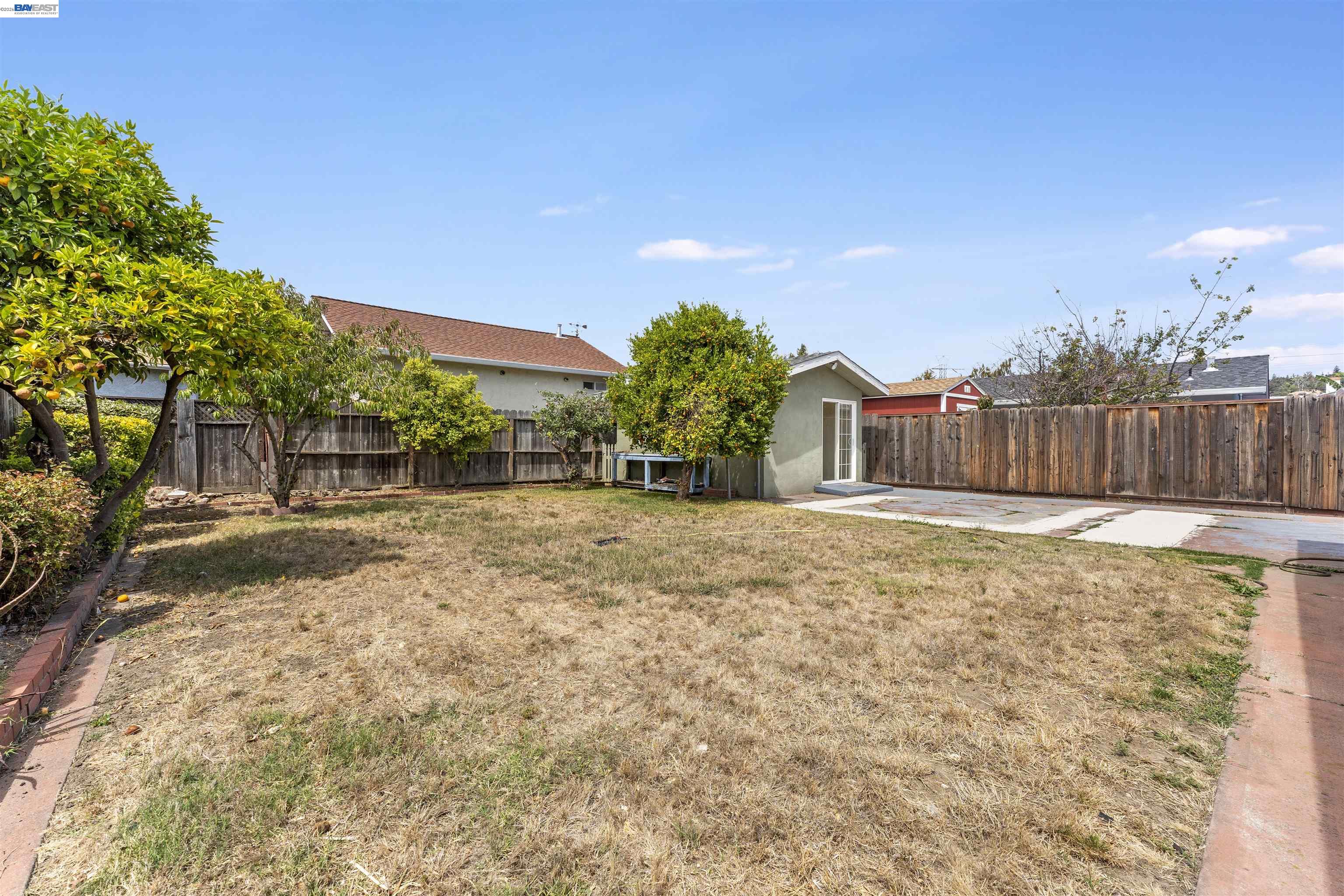 354 Berry Ave, Hayward CA 94544 — photo 12