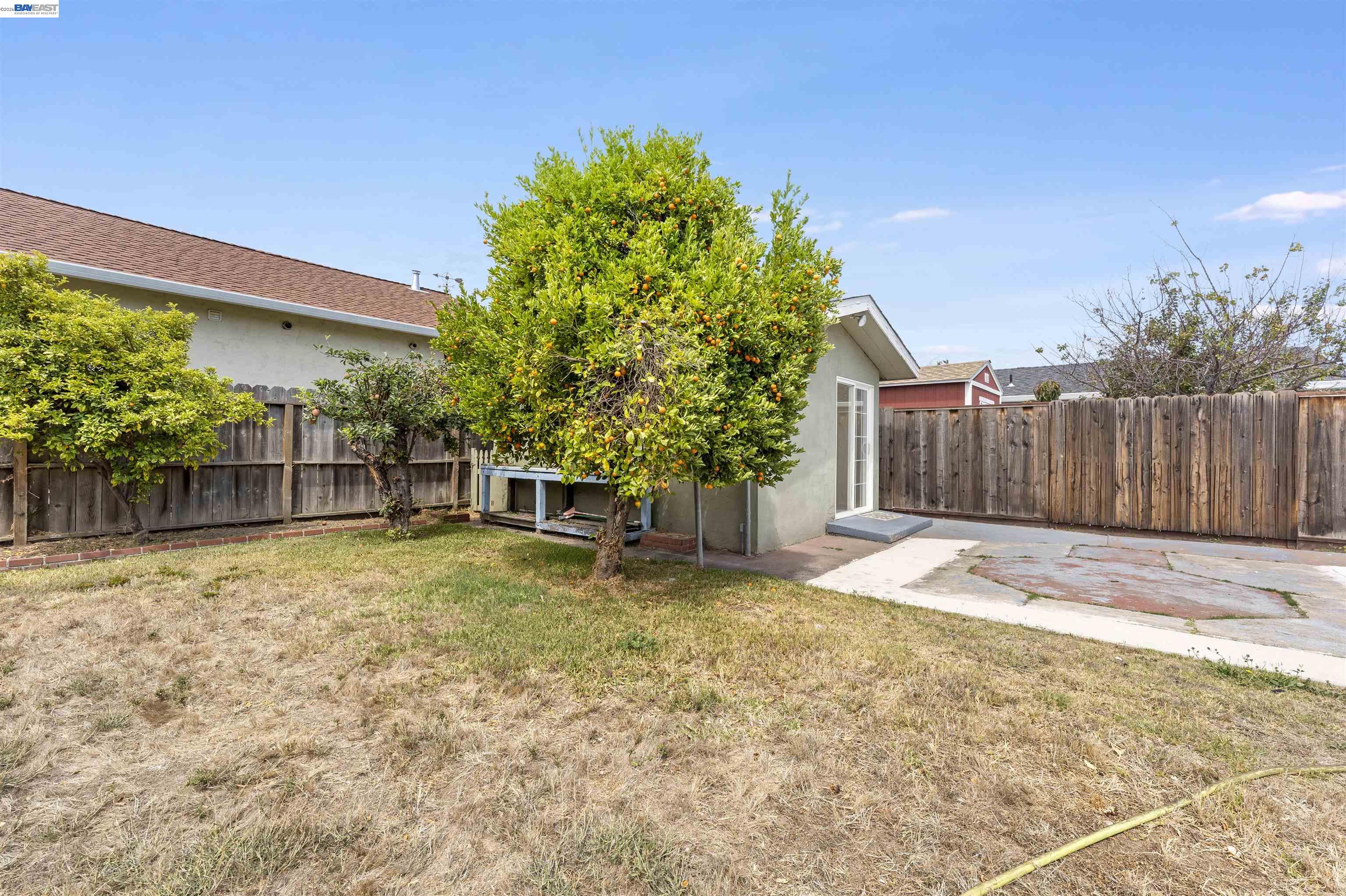 354 Berry Ave, Hayward CA 94544 — photo 15
