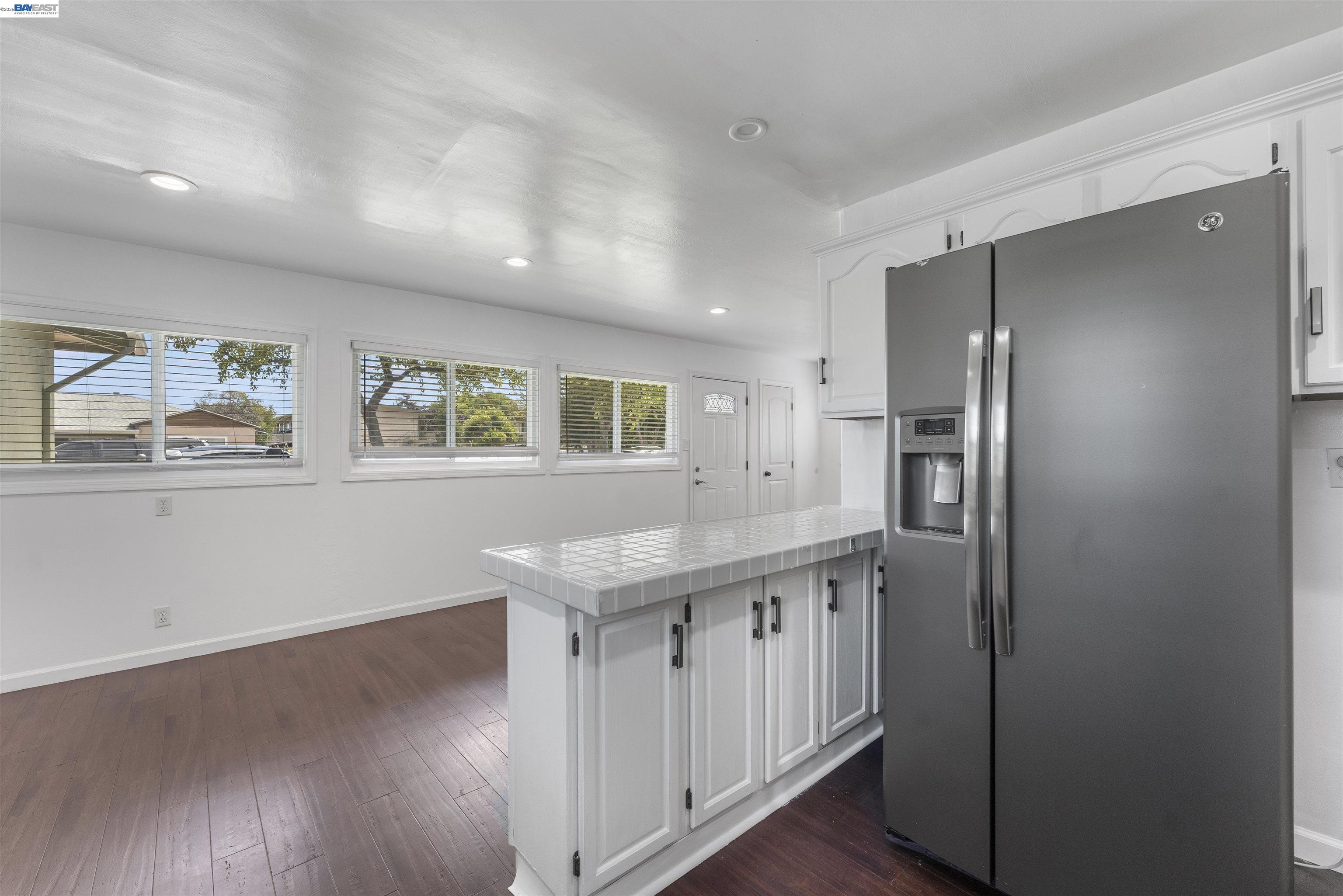354 Berry Ave, Hayward CA 94544 — photo 18