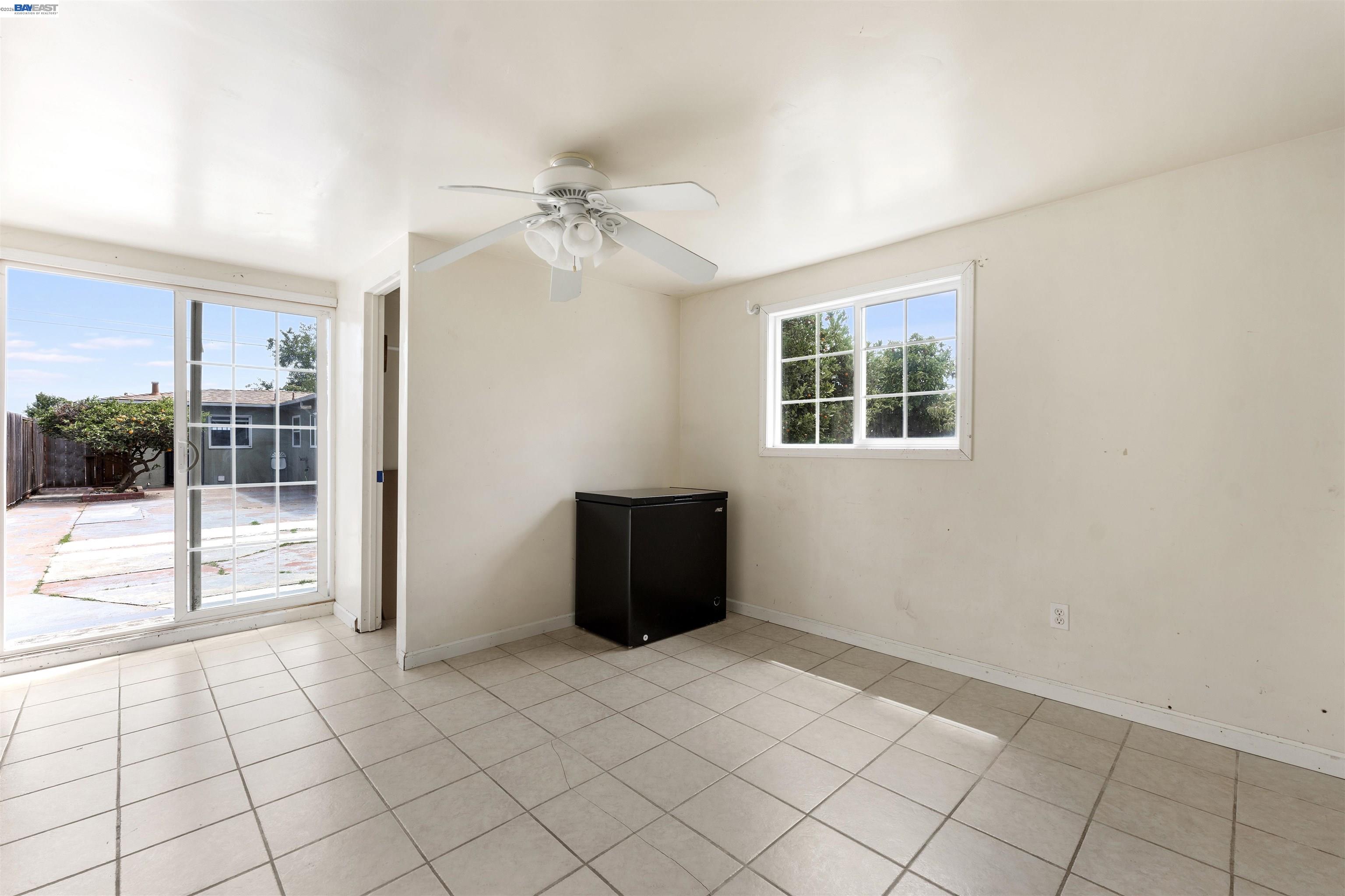 354 Berry Ave, Hayward CA 94544 — photo 21