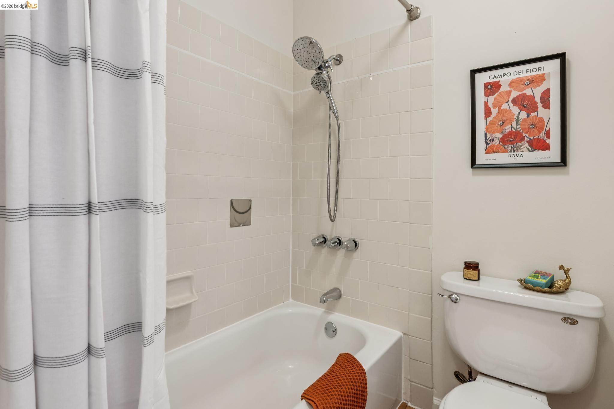 377 Palm AVE # 305, Oakland CA 94610 — photo 14