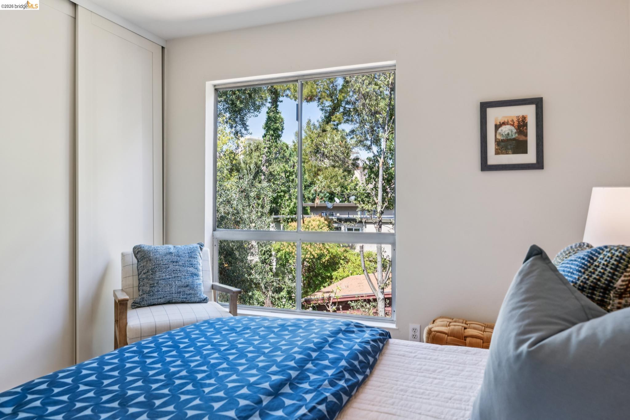 377 Palm AVE # 305, Oakland CA 94610 — photo 19
