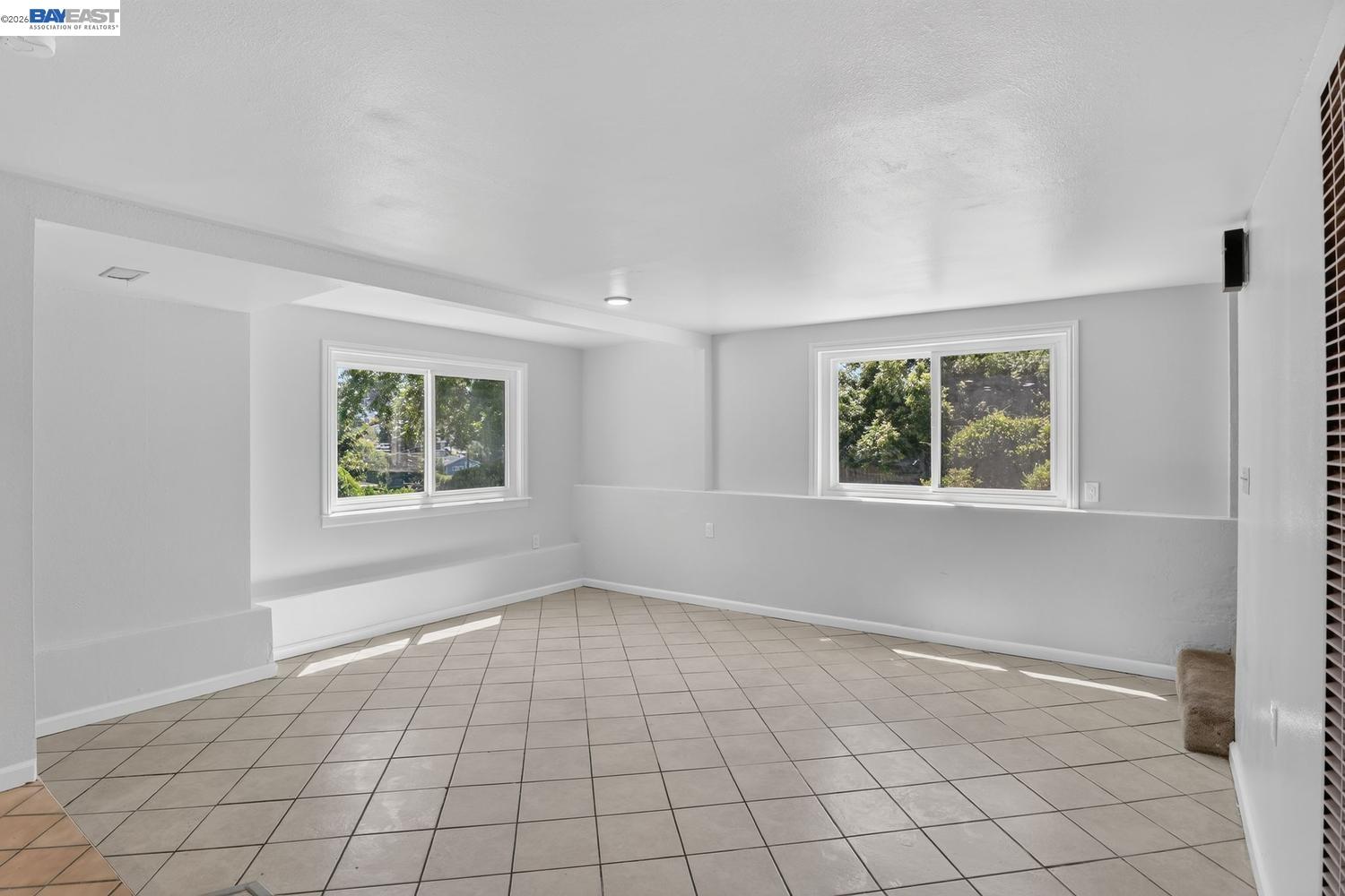 2024 Thompson Ln, El Sobrante CA 94803 — photo 8