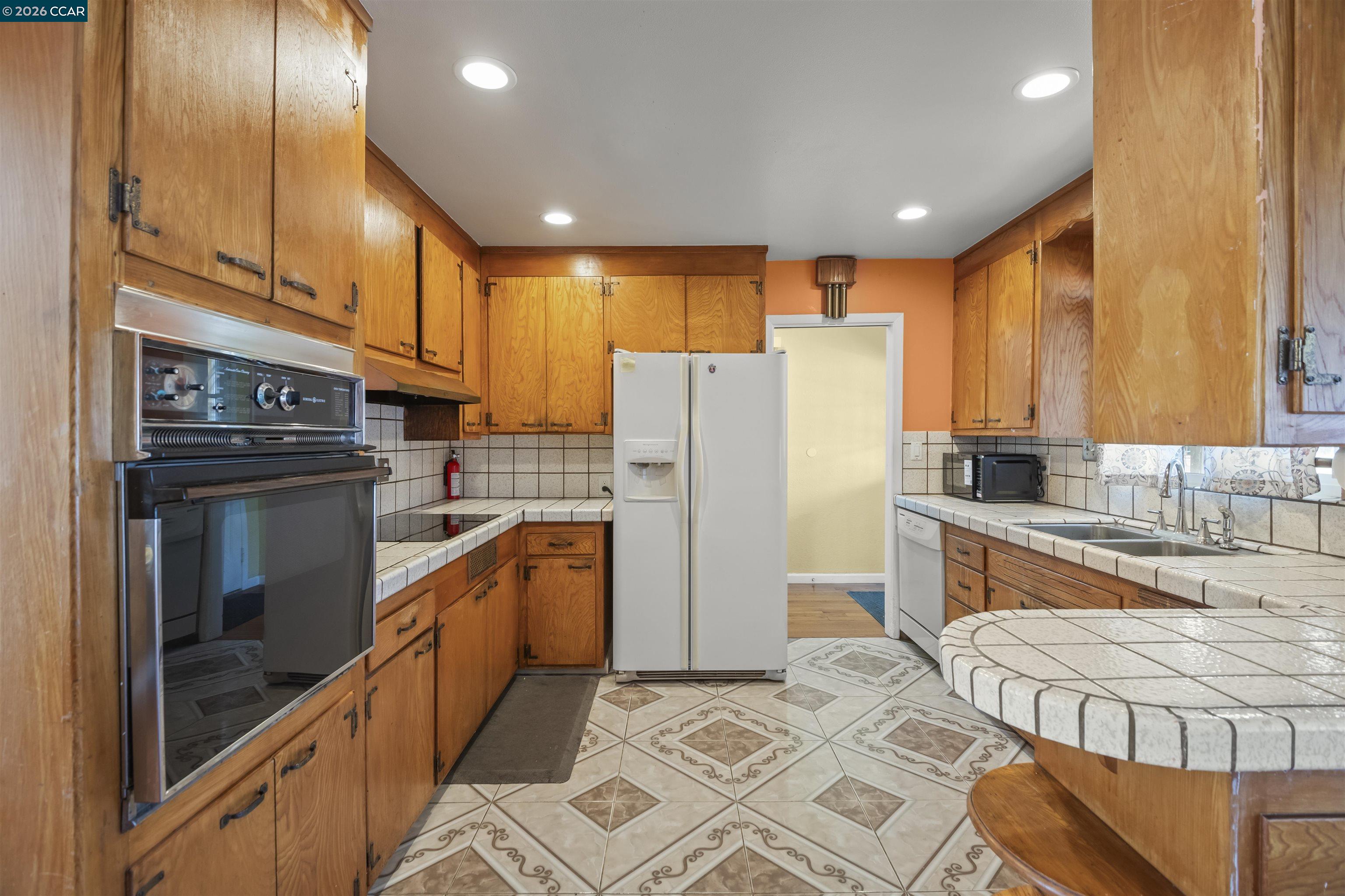 96 Corte Eulalia, San Lorenzo CA 94580 — photo 11
