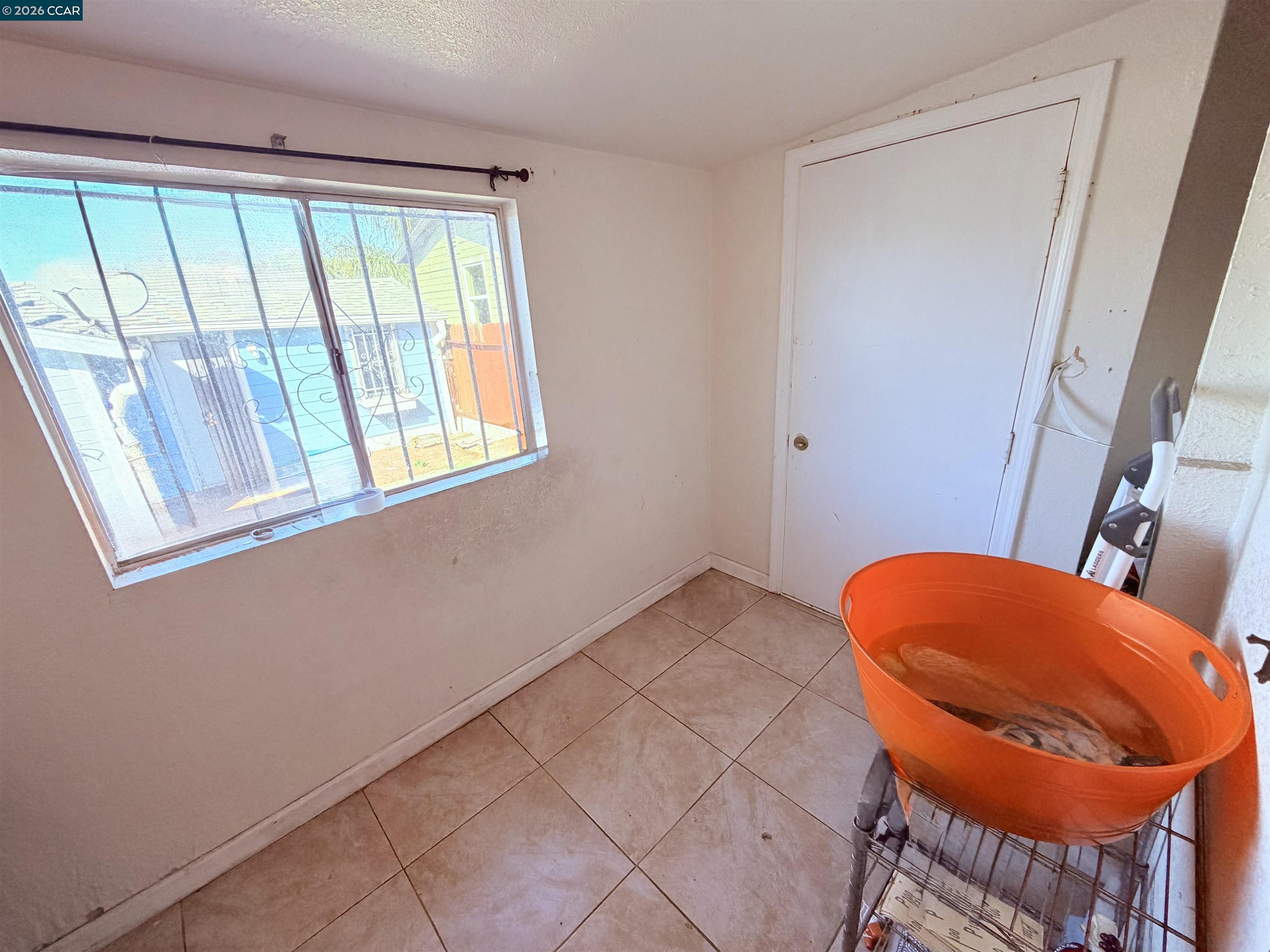 2625 75th Ave, Oakland CA 94605 — photo 12