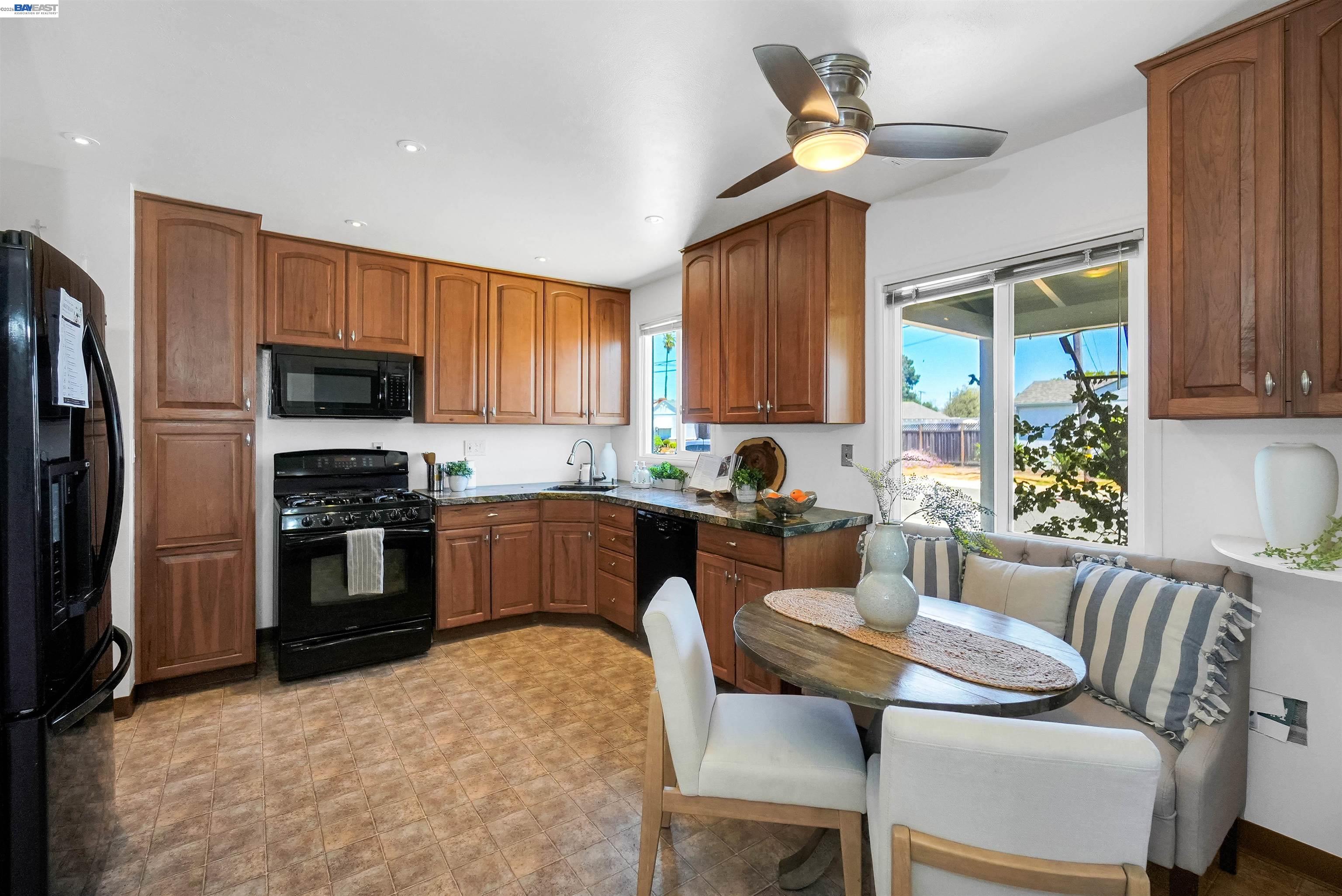 15223 Andover St, San Leandro CA 94579 — photo 13