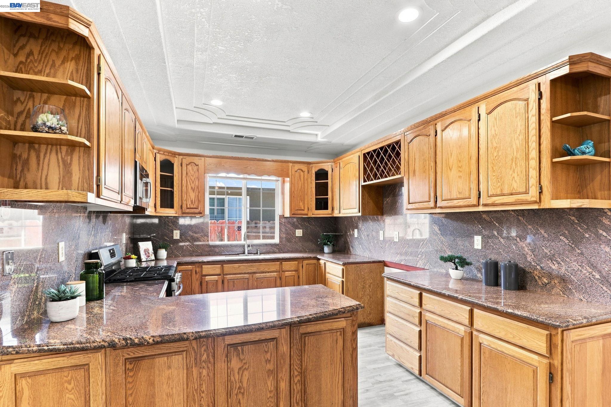 36751 Bishop St, Newark CA 94560 — photo 13