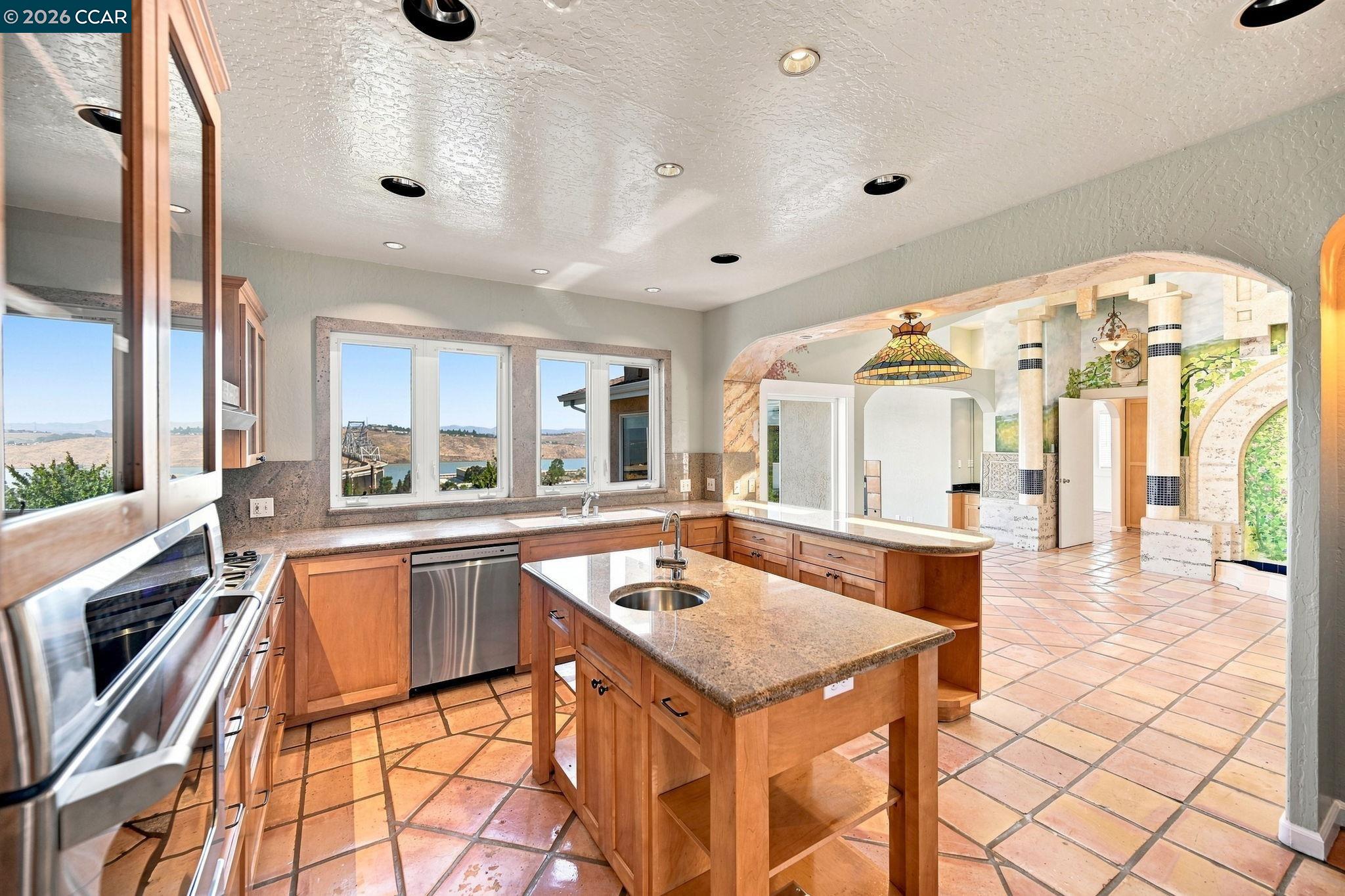 1135 5Th Ave, Crockett CA 94525 — photo 28