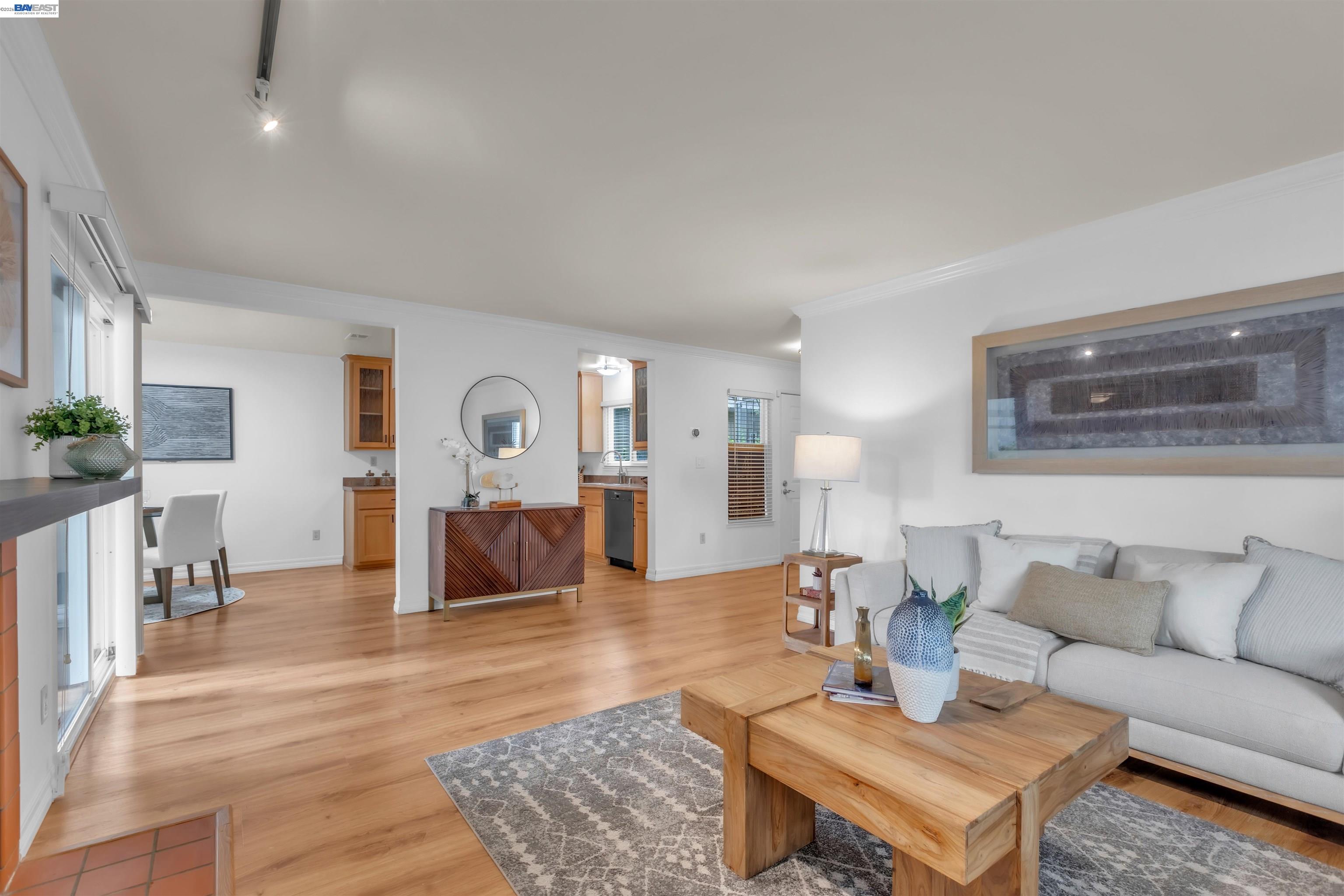 215 Whale Bone Ct, Vallejo CA 94591