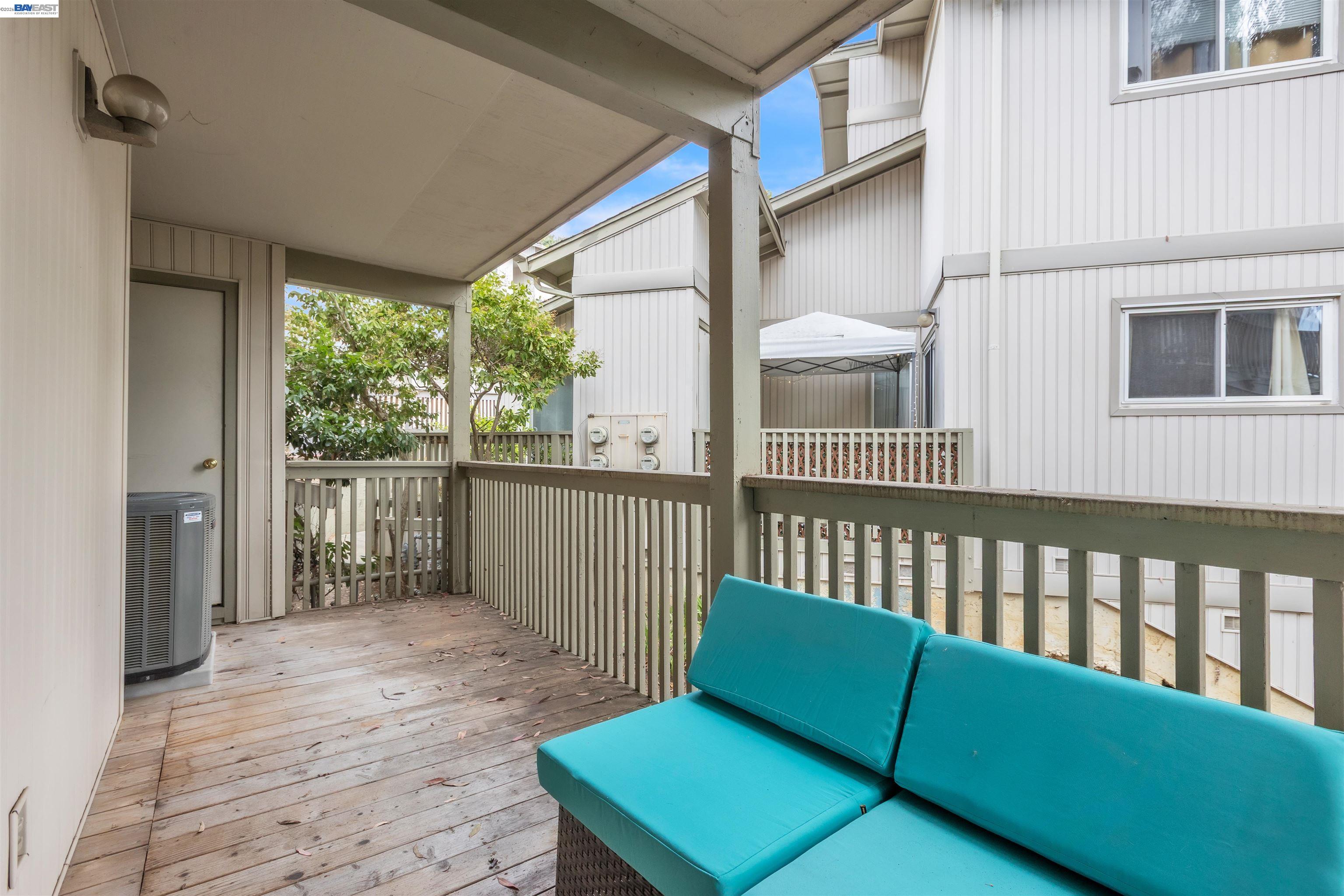215 Whale Bone Ct, Vallejo CA 94591 — photo 18