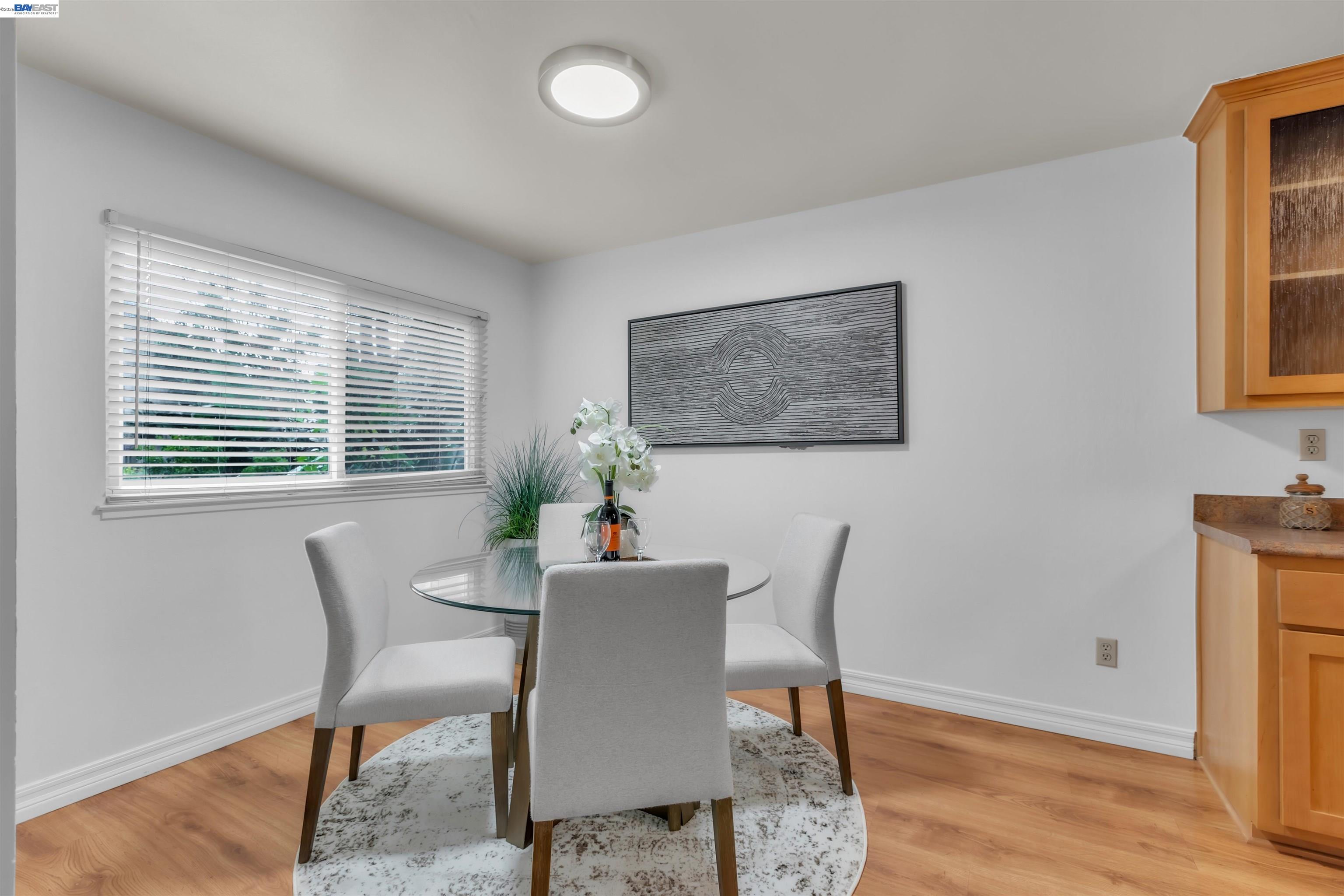 215 Whale Bone Ct, Vallejo CA 94591 — photo 5
