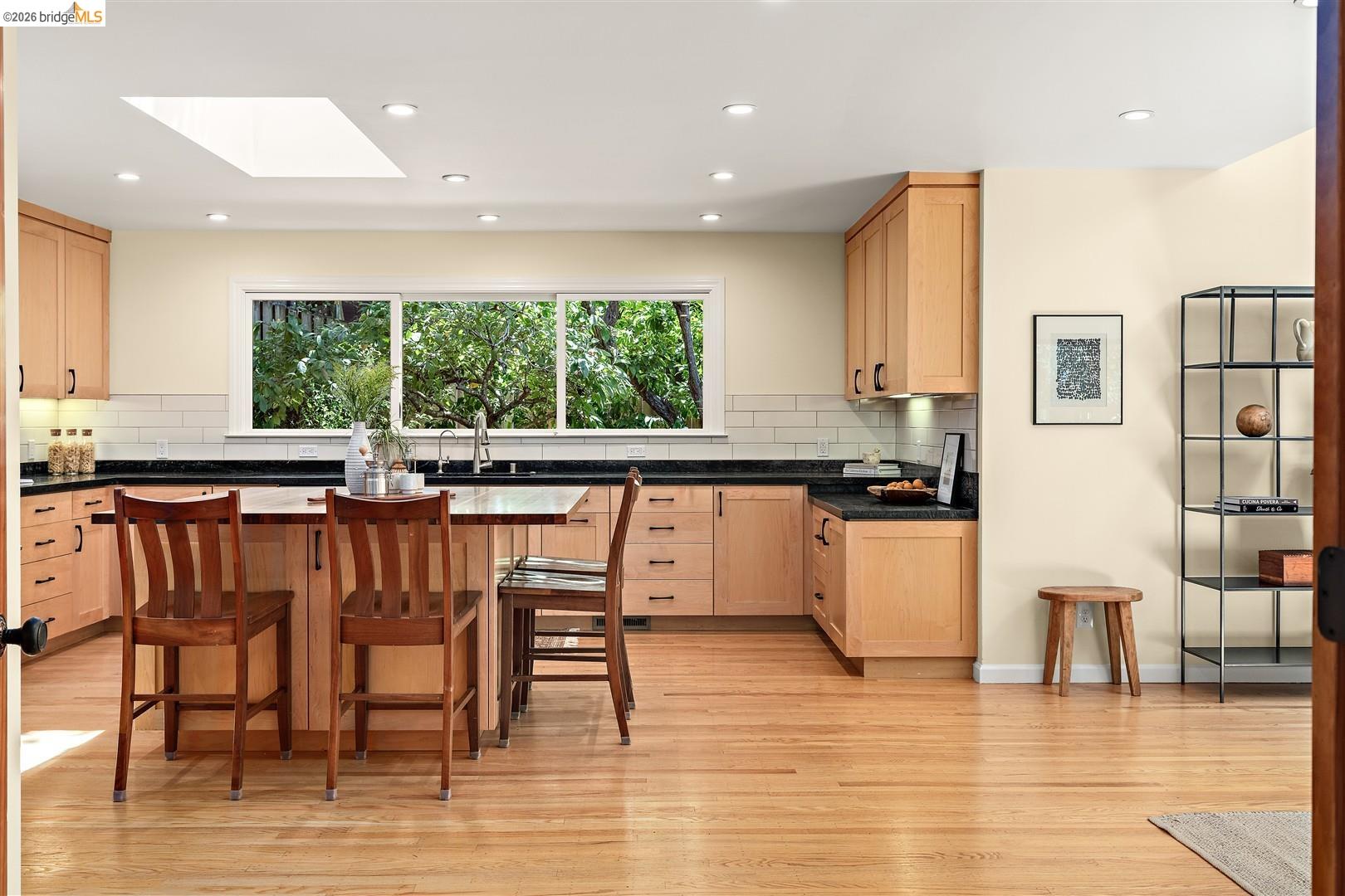 2980 Jordan Rd, Oakland CA 94602 — photo 17