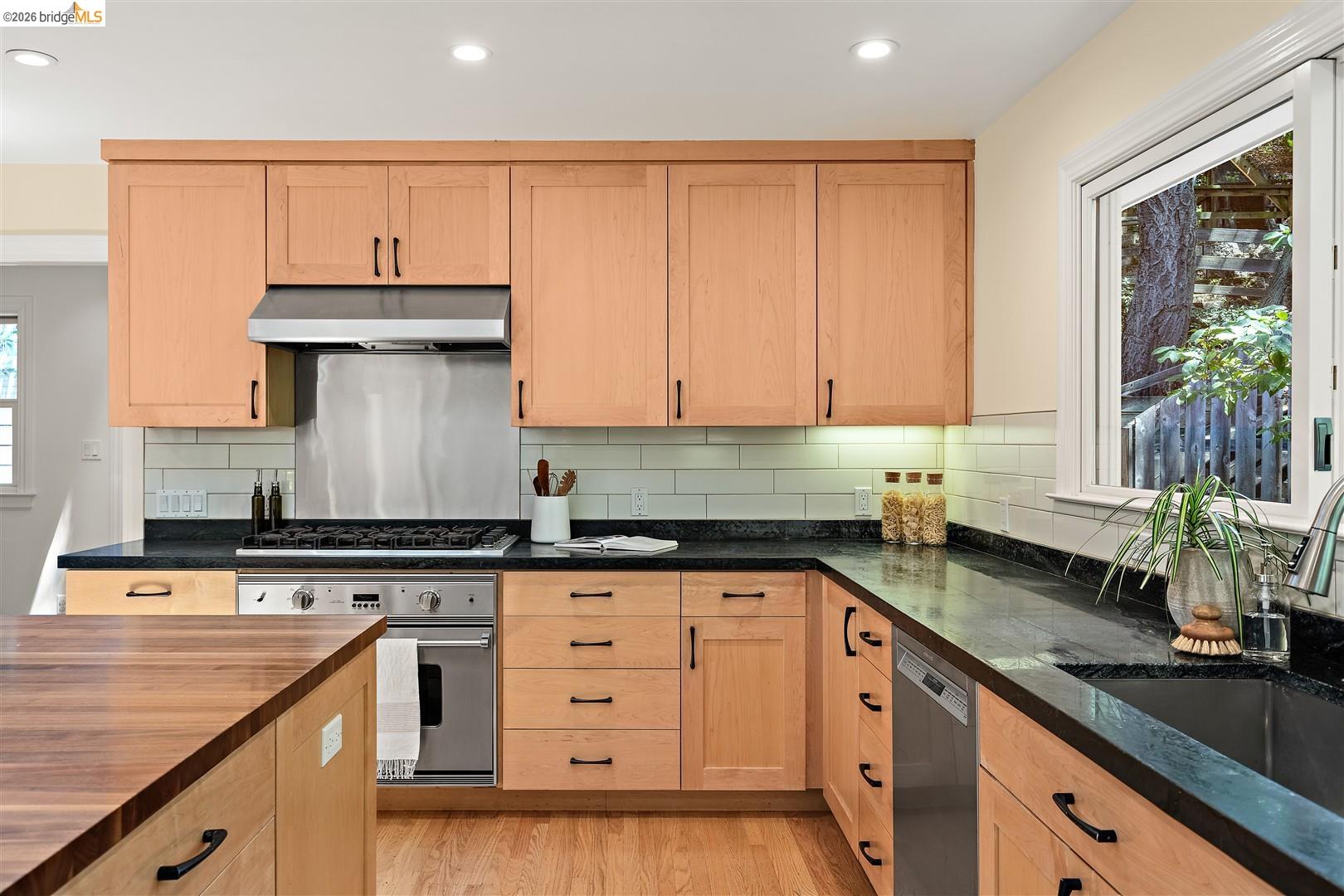 2980 Jordan Rd, Oakland CA 94602 — photo 23