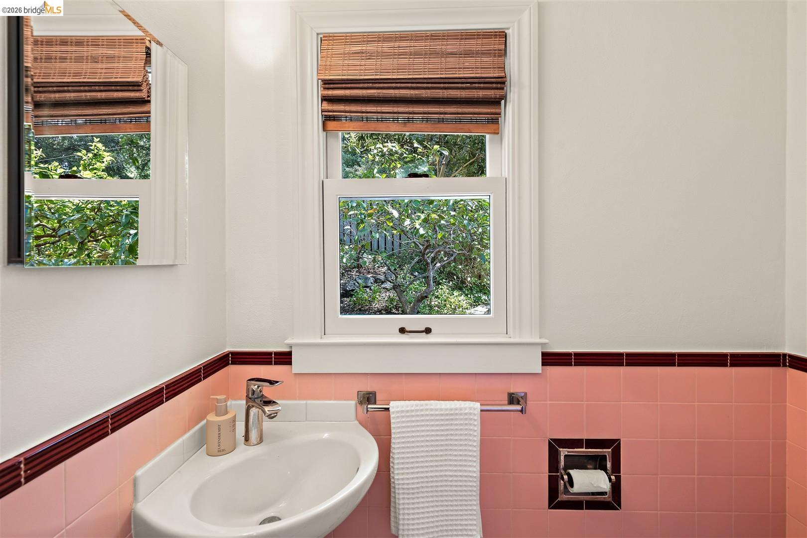 2980 Jordan Rd, Oakland CA 94602 — photo 32