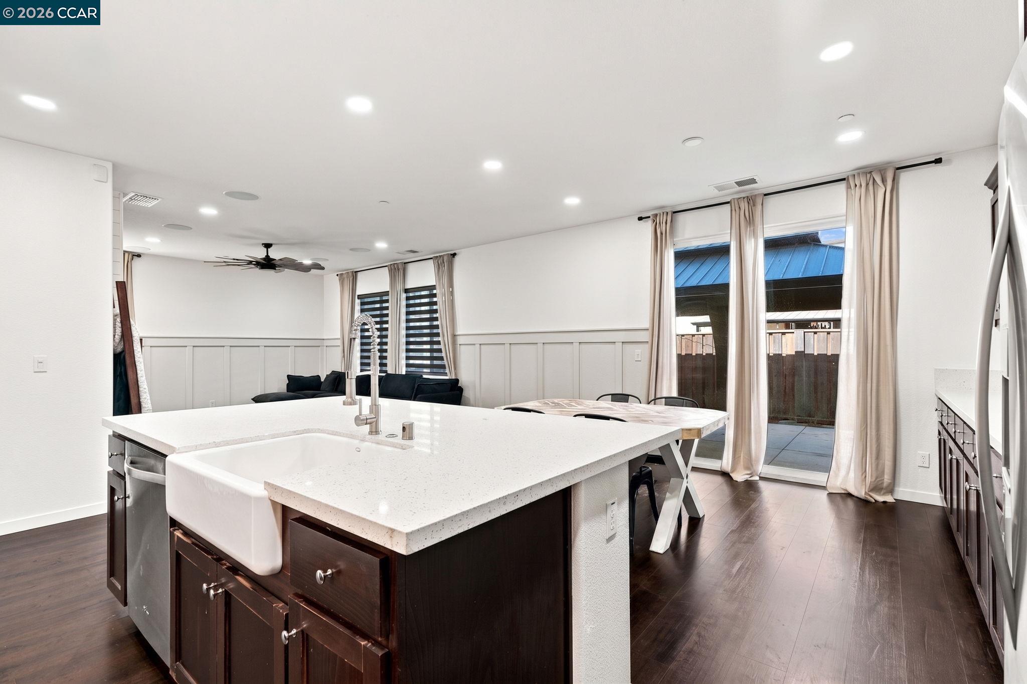 145 Willowrun Way, Oakley CA 94561 — photo 8