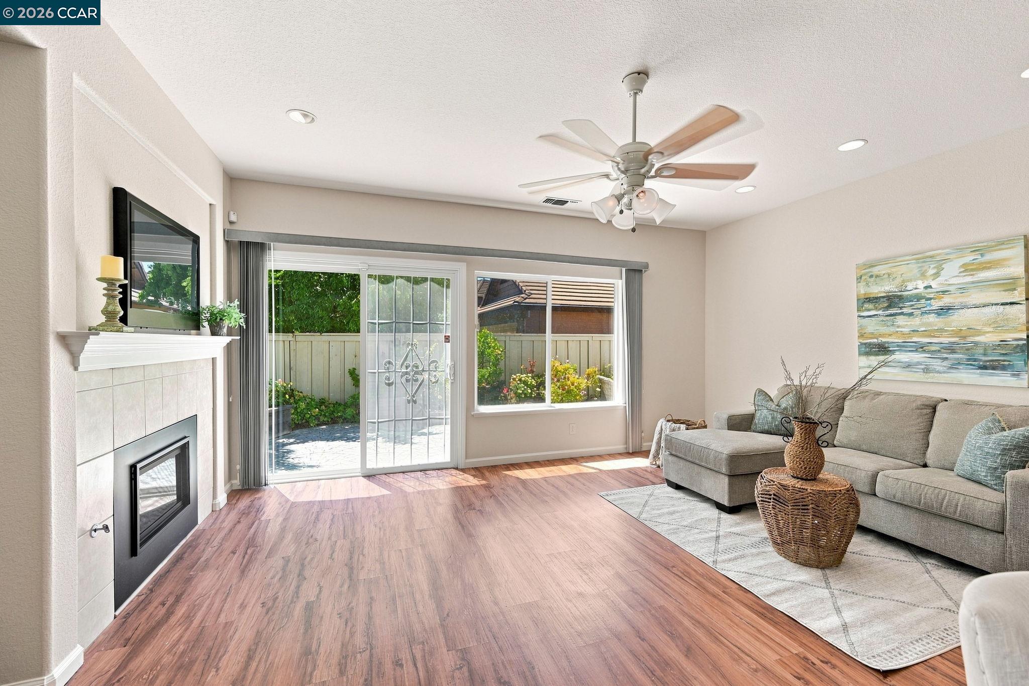 102 Gold Rush Court, Clayton CA 94517 — photo 10