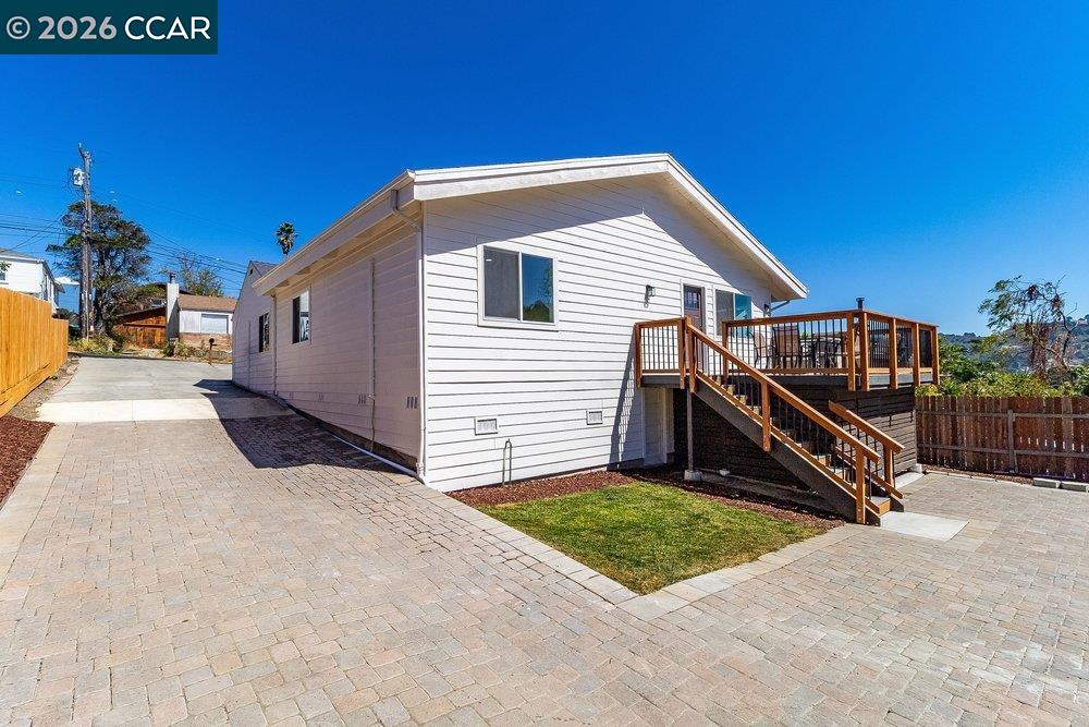 679 El Centro Rd, El Sobrante CA 94803 — photo 32