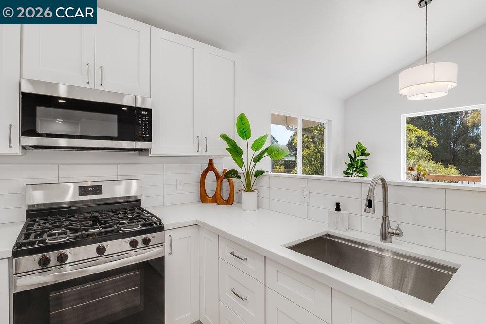 679 El Centro Rd, El Sobrante CA 94803 — photo 43