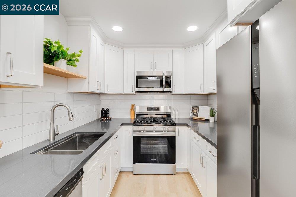 679 El Centro Rd, El Sobrante CA 94803 — photo 10