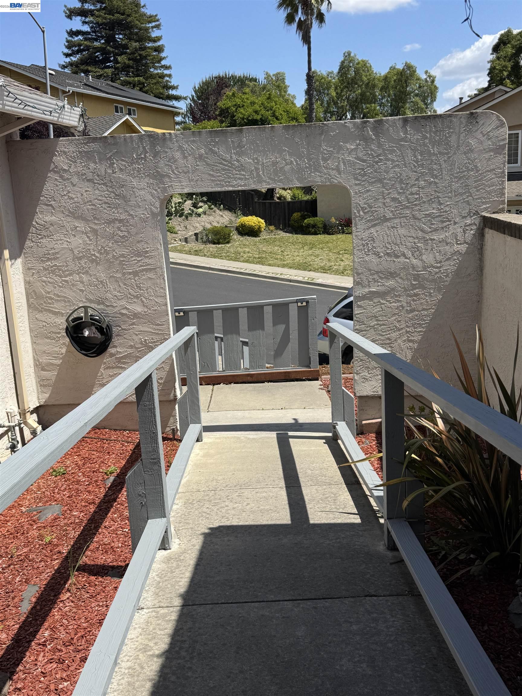 8206 Rhoda Ave, Dublin CA 94568 — photo 7