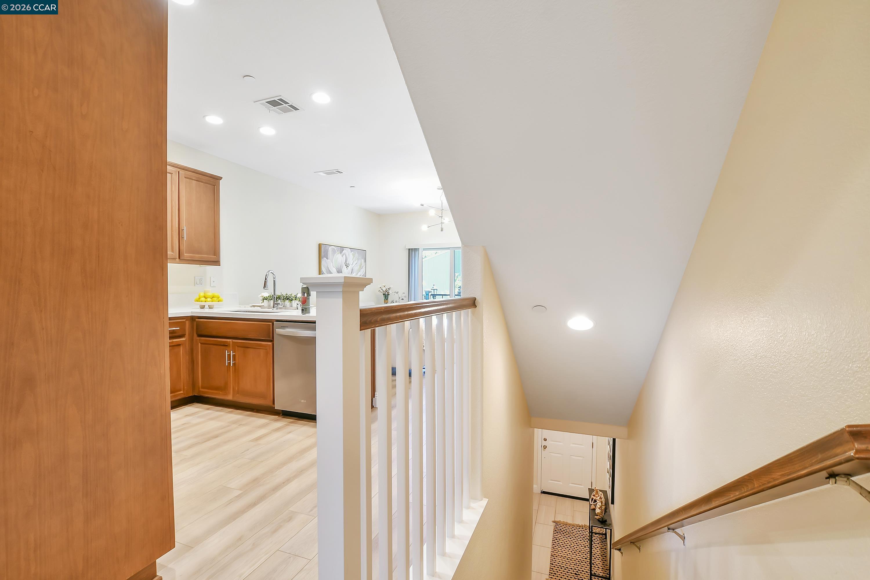 1260 Detroit Ave # 4, Concord CA 94520 — photo 13