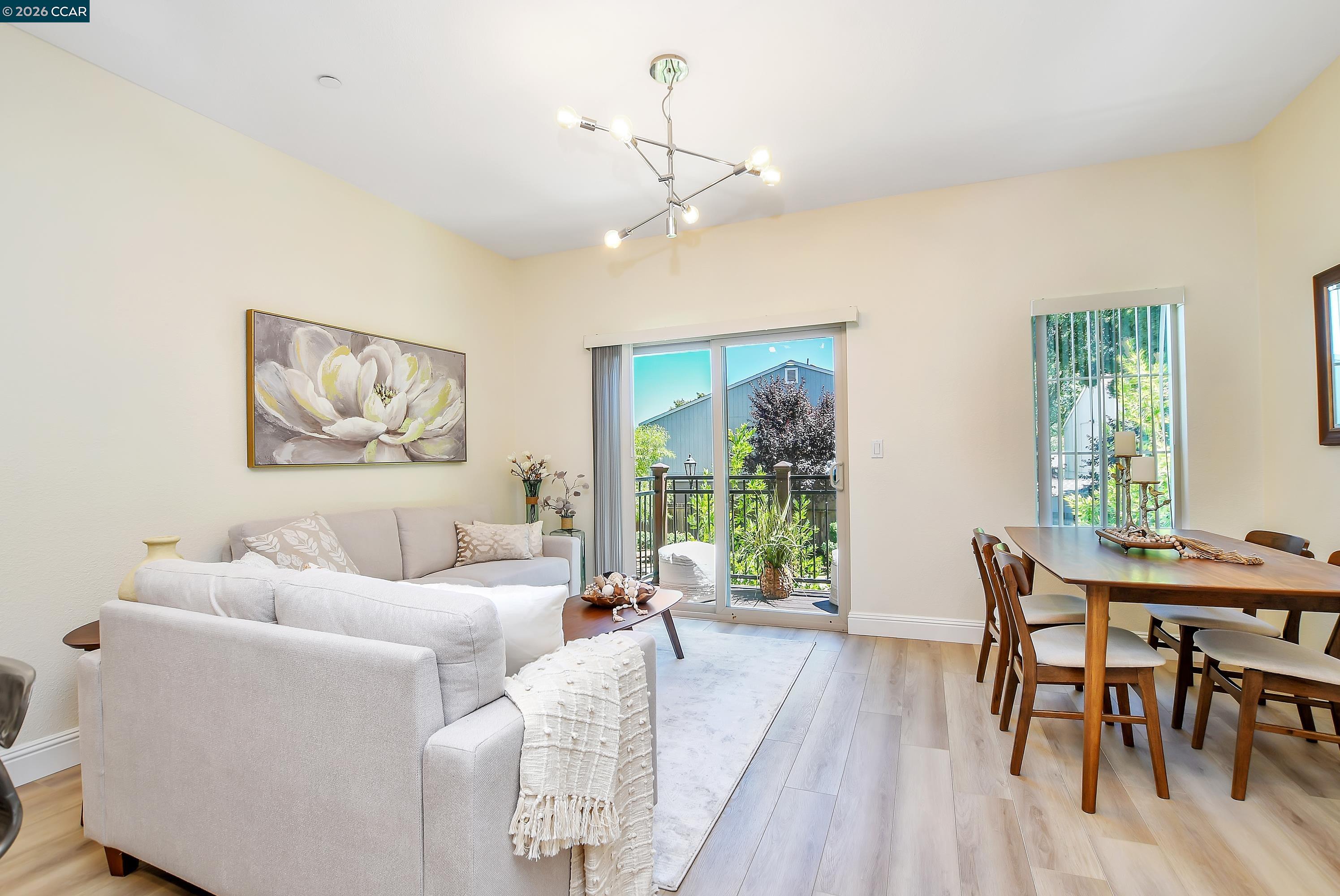 1260 Detroit Ave # 4, Concord CA 94520 — photo 9