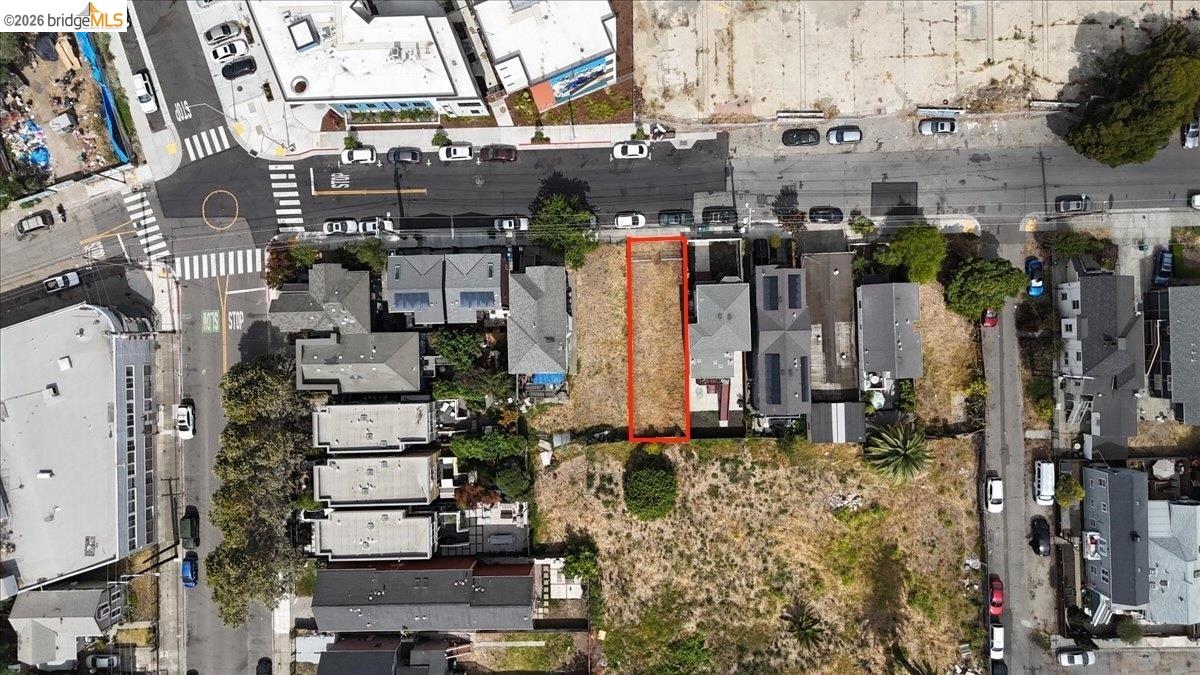 826 Pine ST, Oakland CA 94607 — photo 12