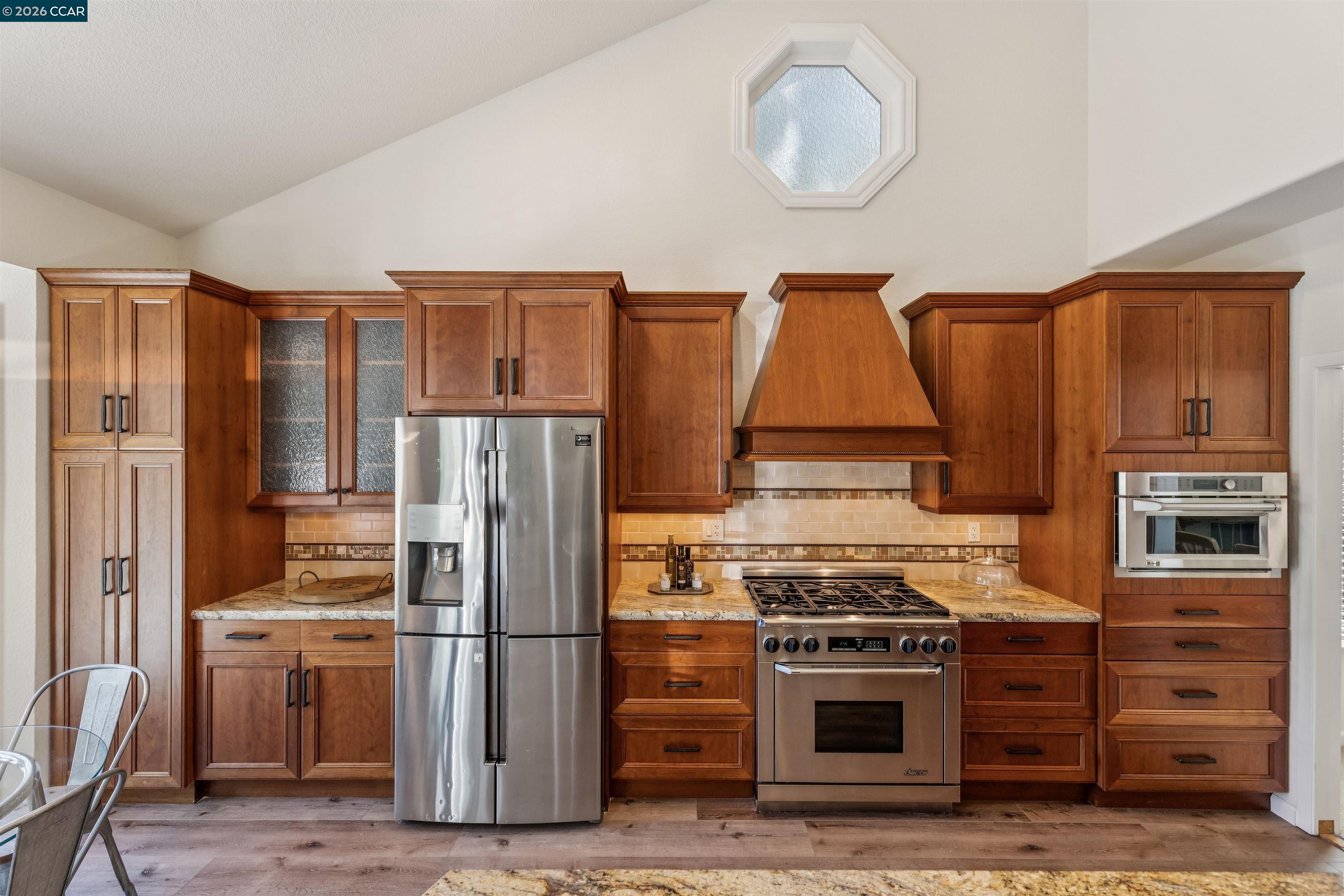 225 Valley Glen Ln, Martinez CA 94553 — photo 12