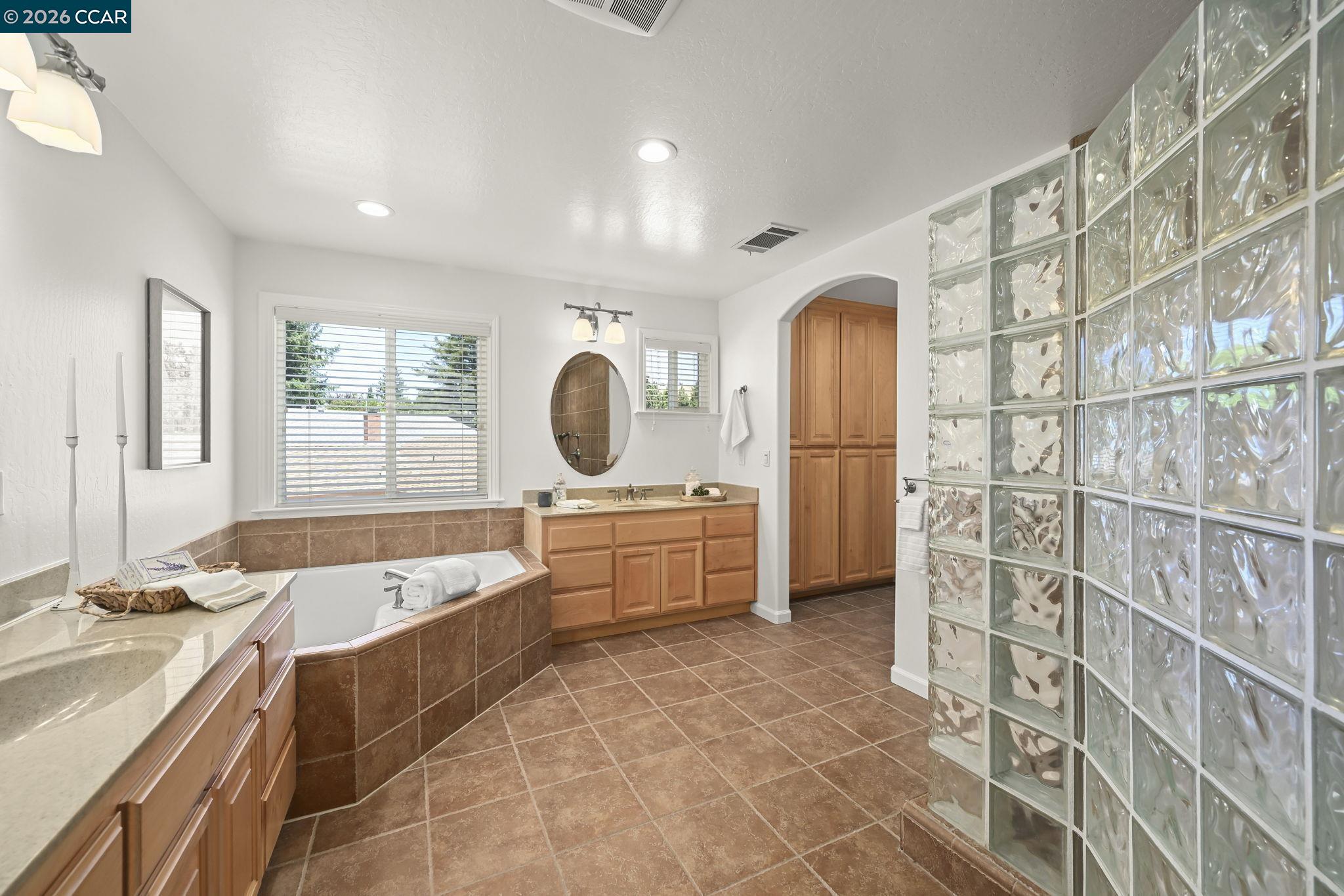 102 Henson Creek Ct, Martinez CA 94553 — photo 16