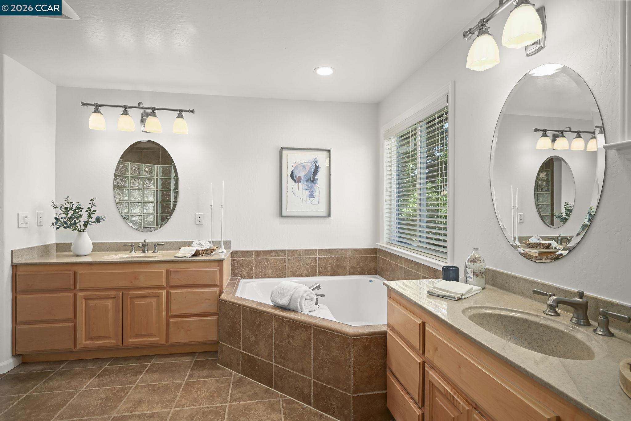 102 Henson Creek Ct, Martinez CA 94553 — photo 17