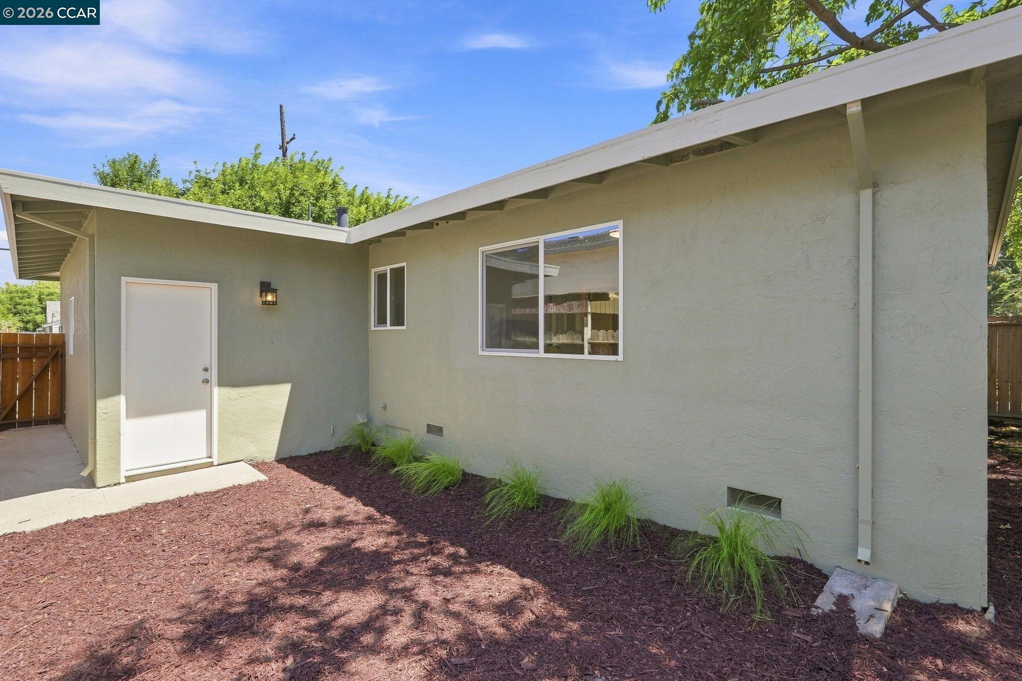 215 W 12th Street, Pittsburg CA 94565 — photo 18