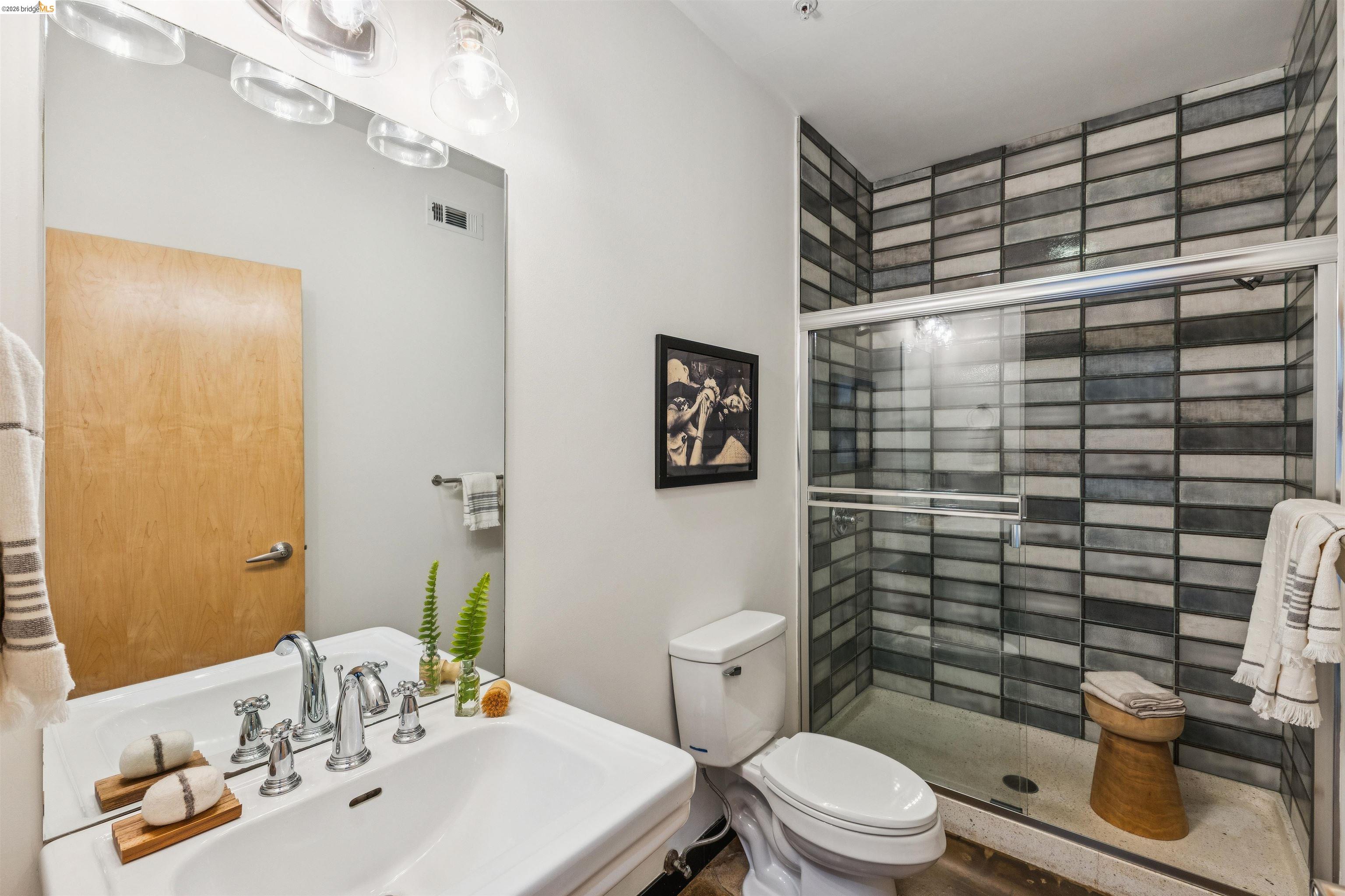 425 E 11Th St # 6, Oakland CA 94606 — photo 14