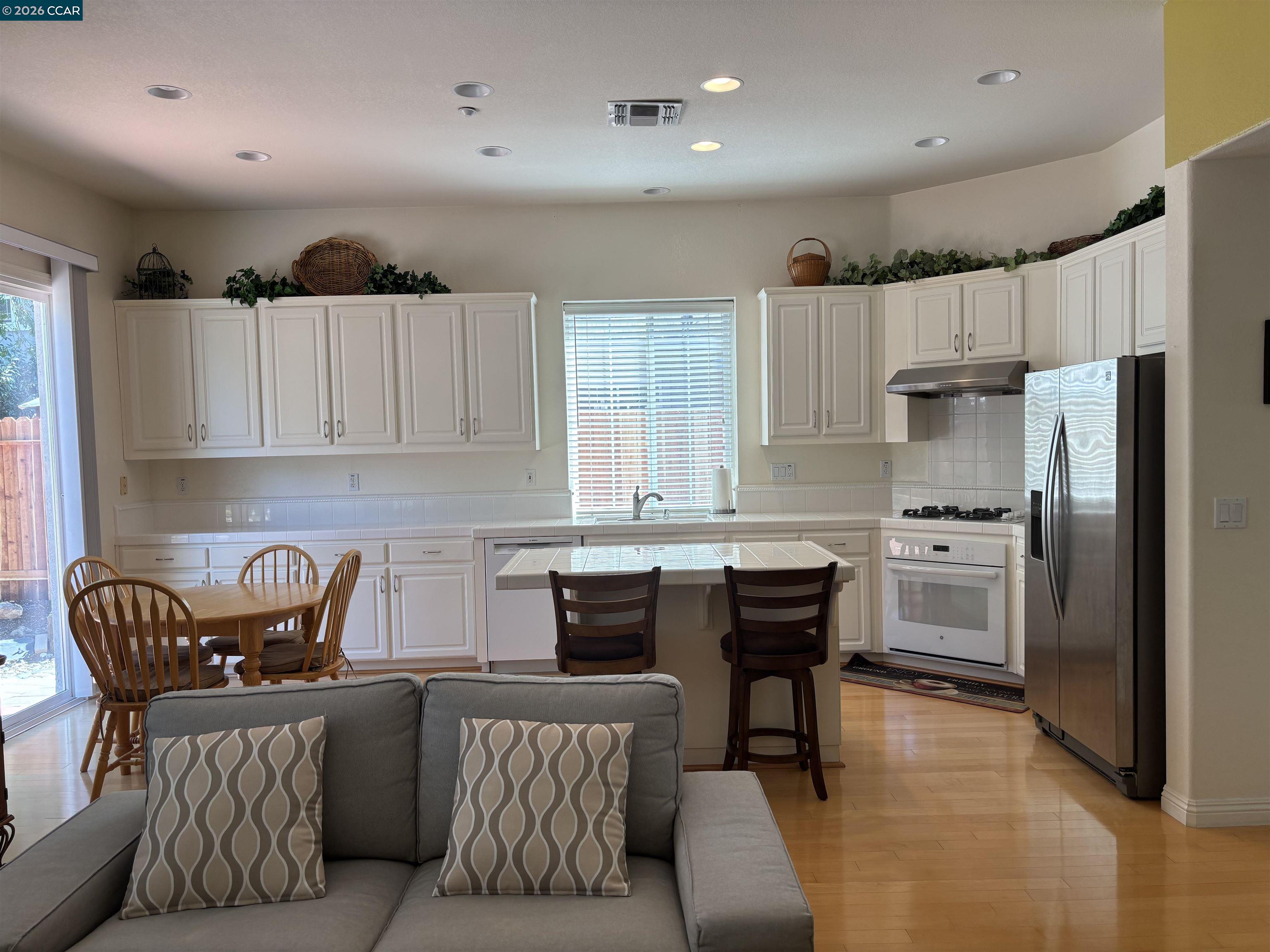 1061 Somersby Way, Brentwood CA 94513 — photo 11