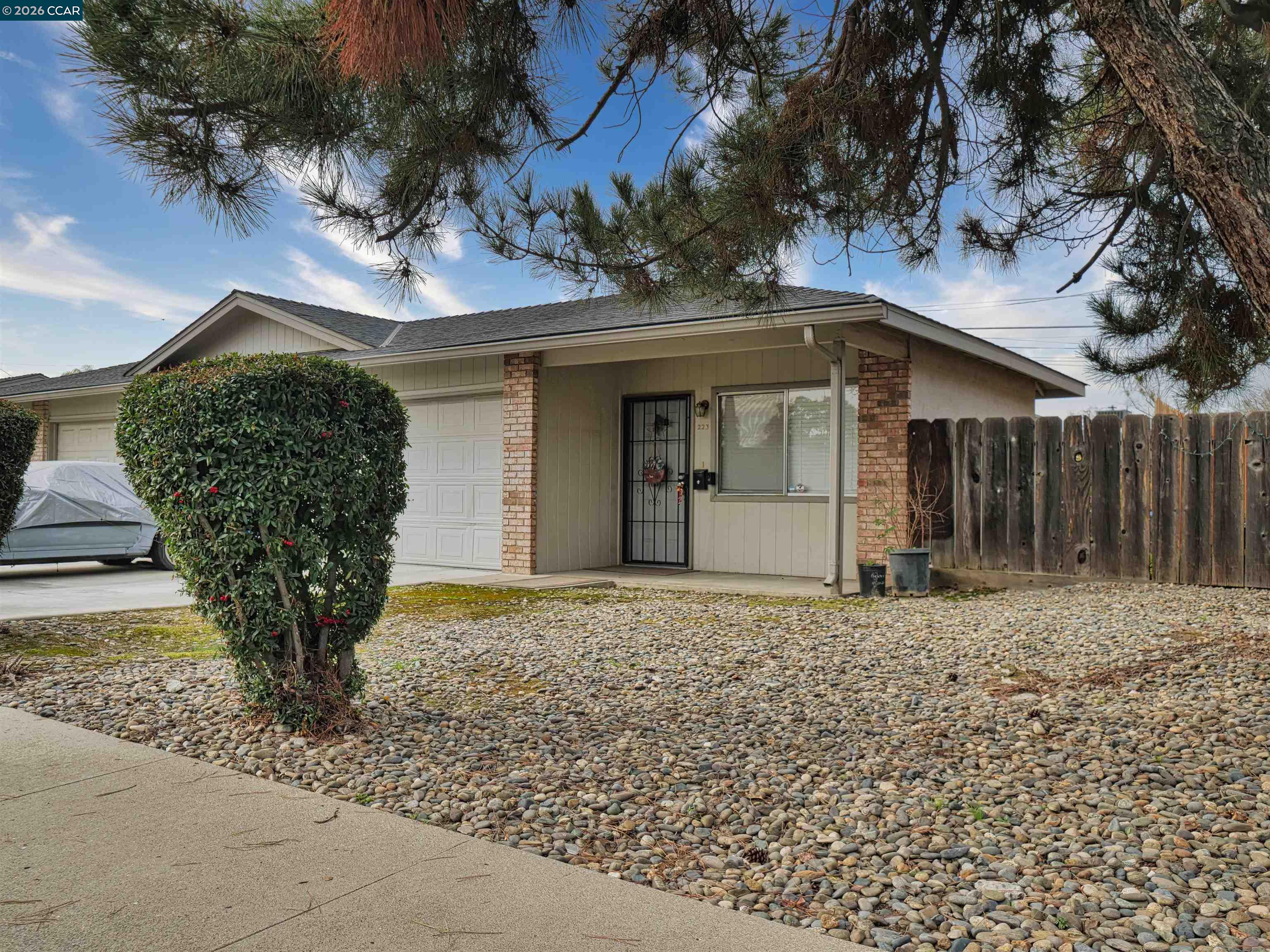 221 Kingston Lane, Modesto CA 95354 — photo 10