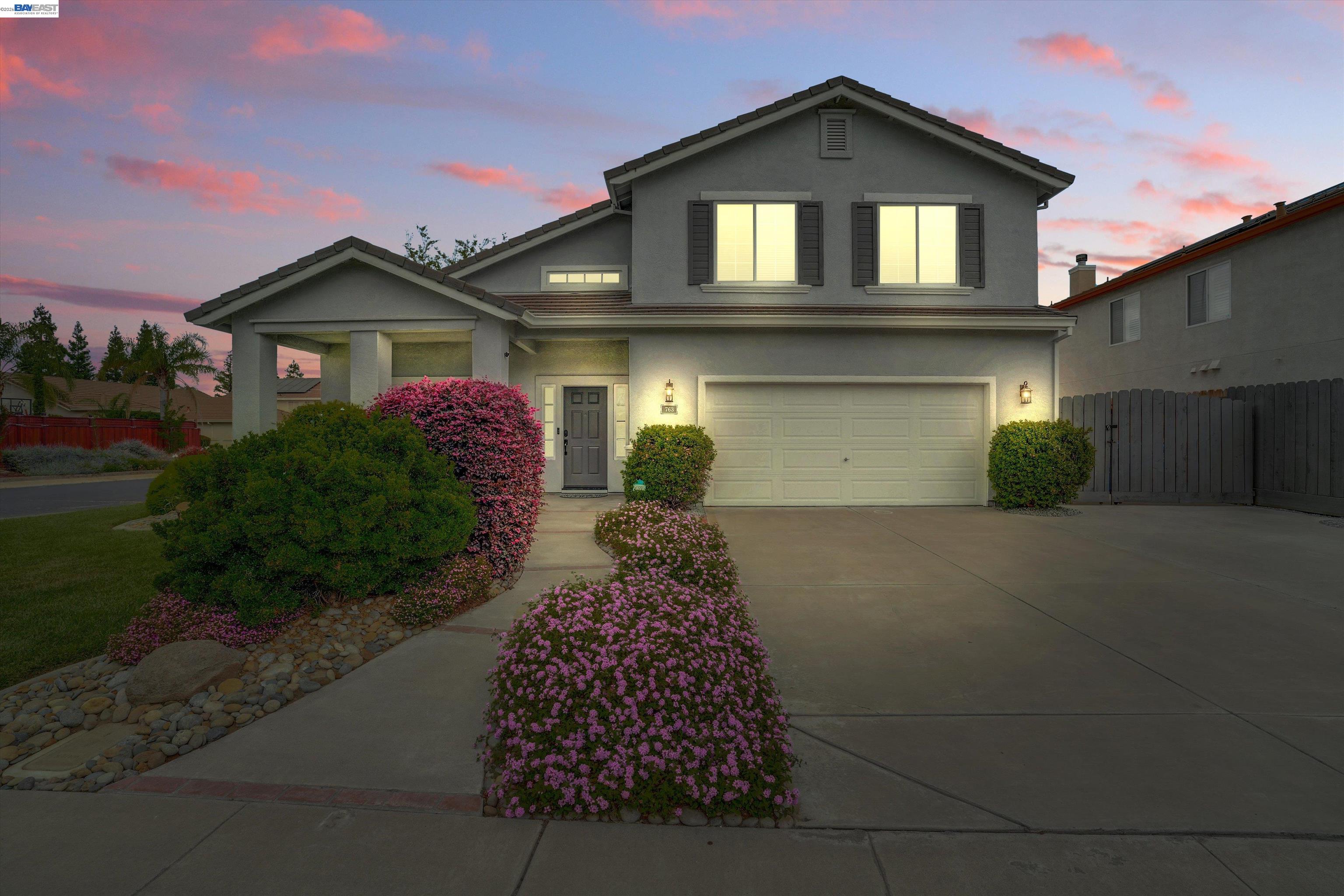 763 grafton st, Manteca CA 95337 — photo 2