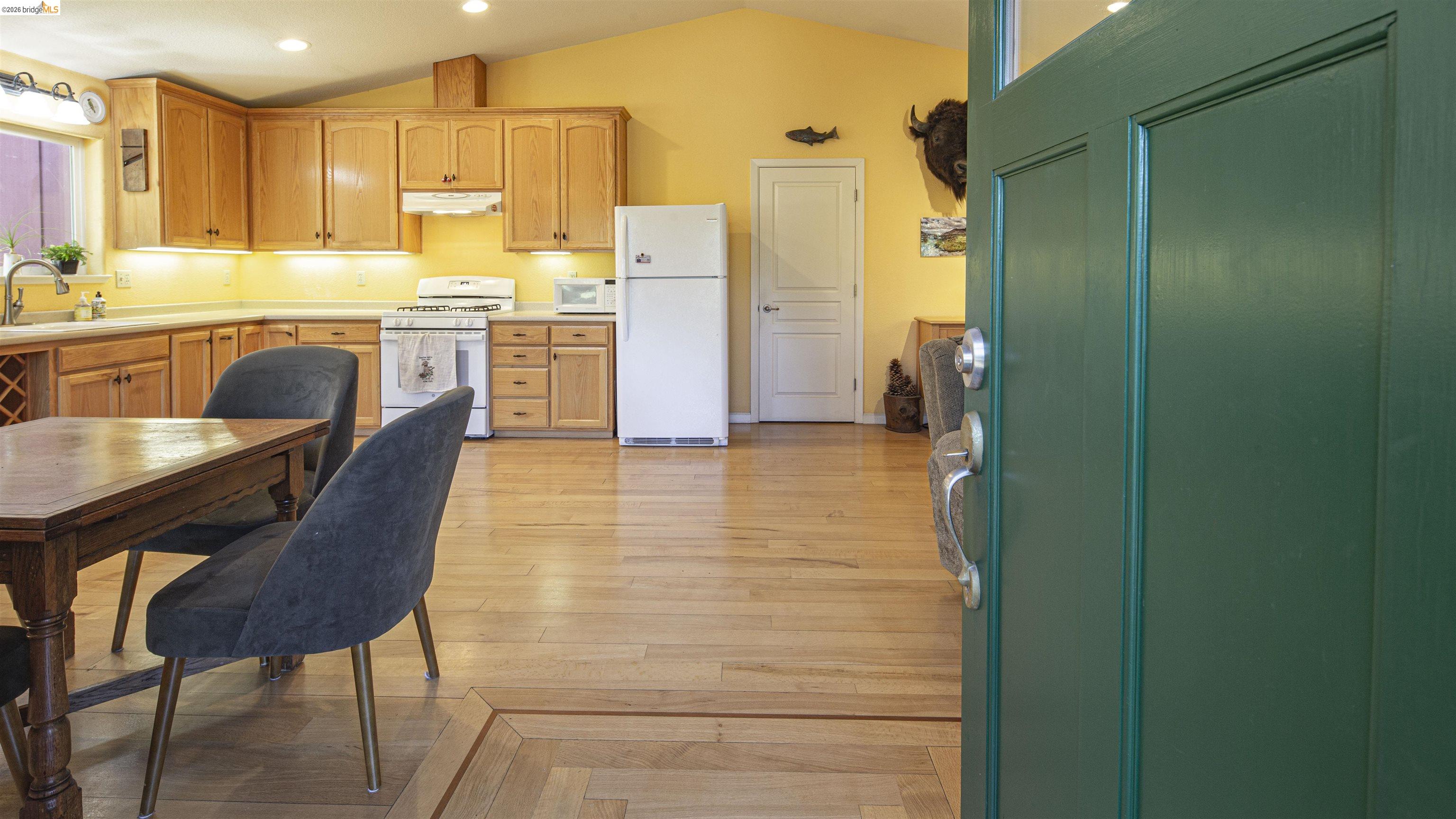 20783 Big Foot Cir, Groveland CA 95321 — photo 17