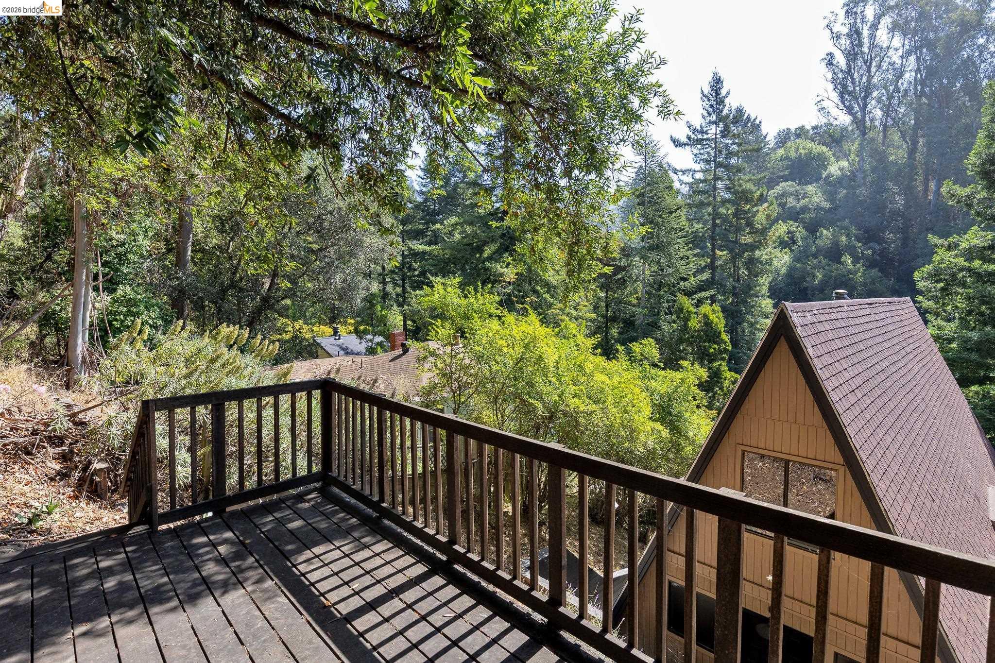 6201 Thornhill Dr, Oakland CA 94611 — photo 42