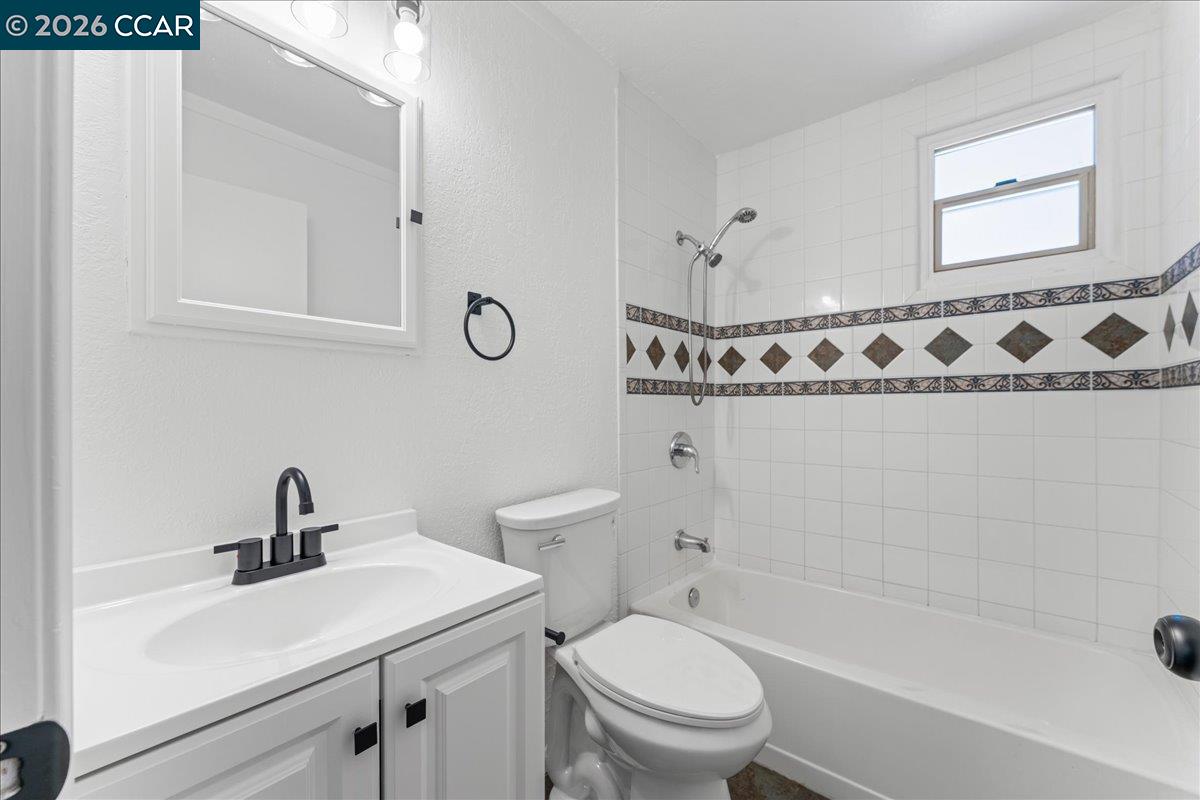 341 Arcade Blvd, Sacramento CA 95815 — photo 22