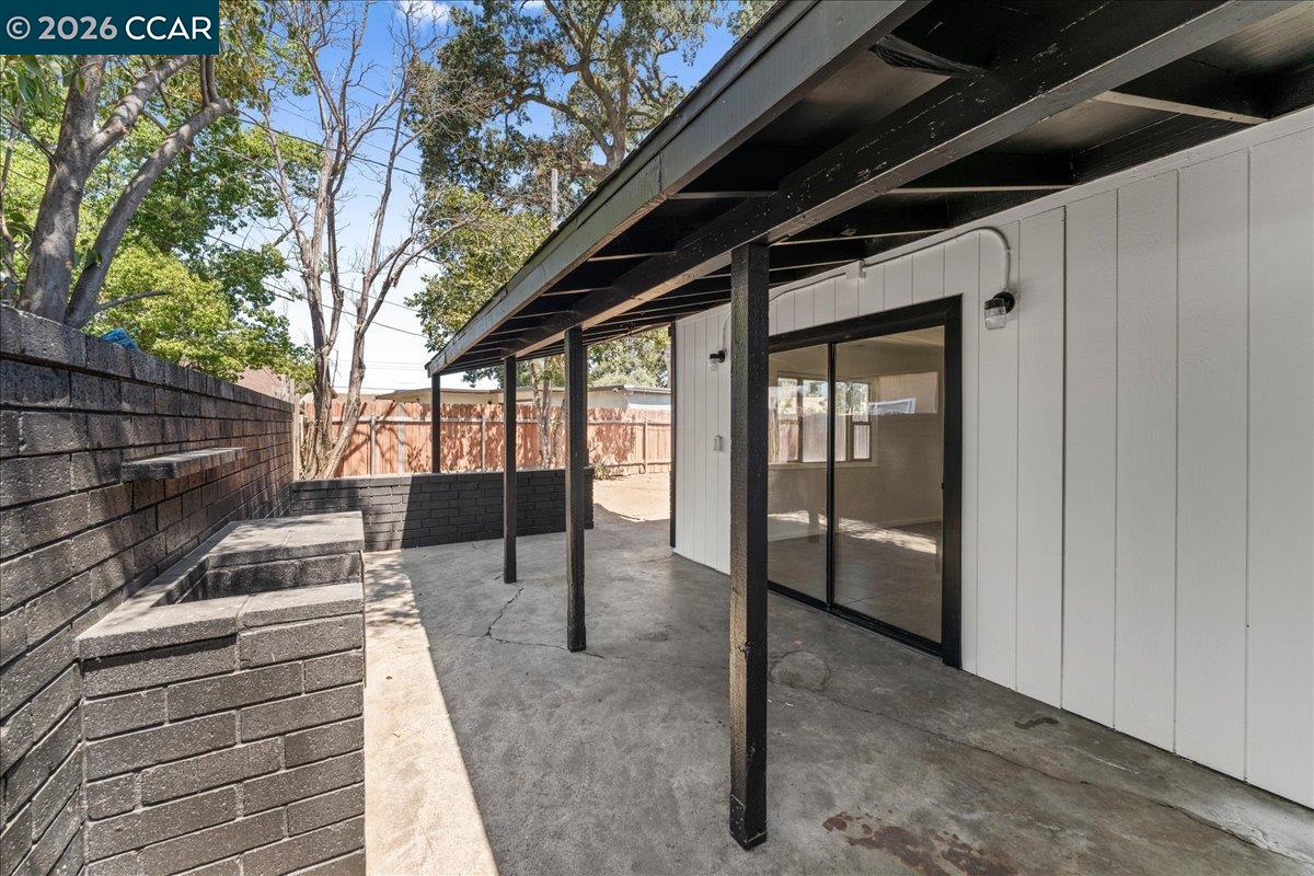341 Arcade Blvd, Sacramento CA 95815 — photo 4