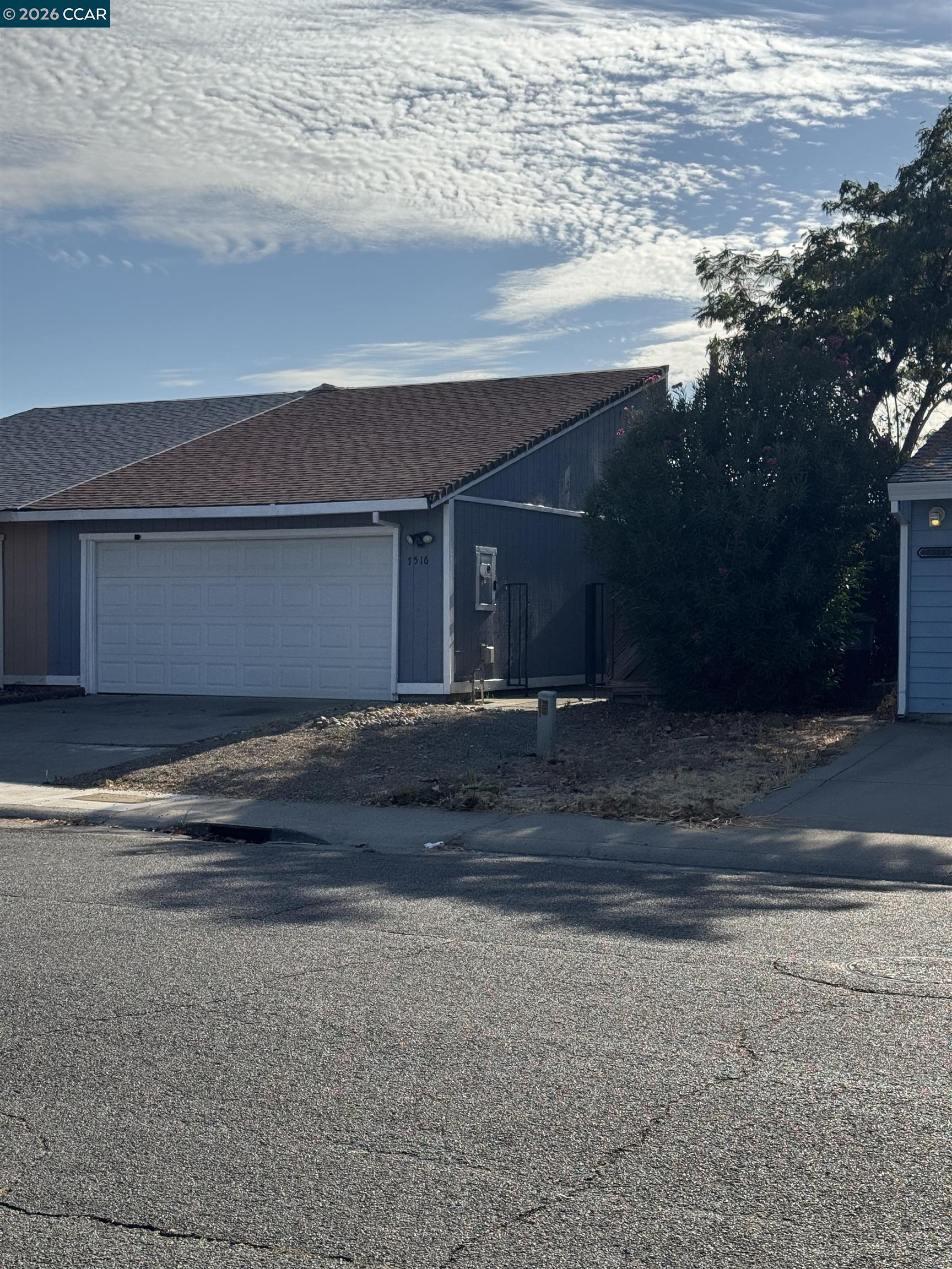 7516 Whisperwillow Dr, Sacramento CA 95828 — photo 32