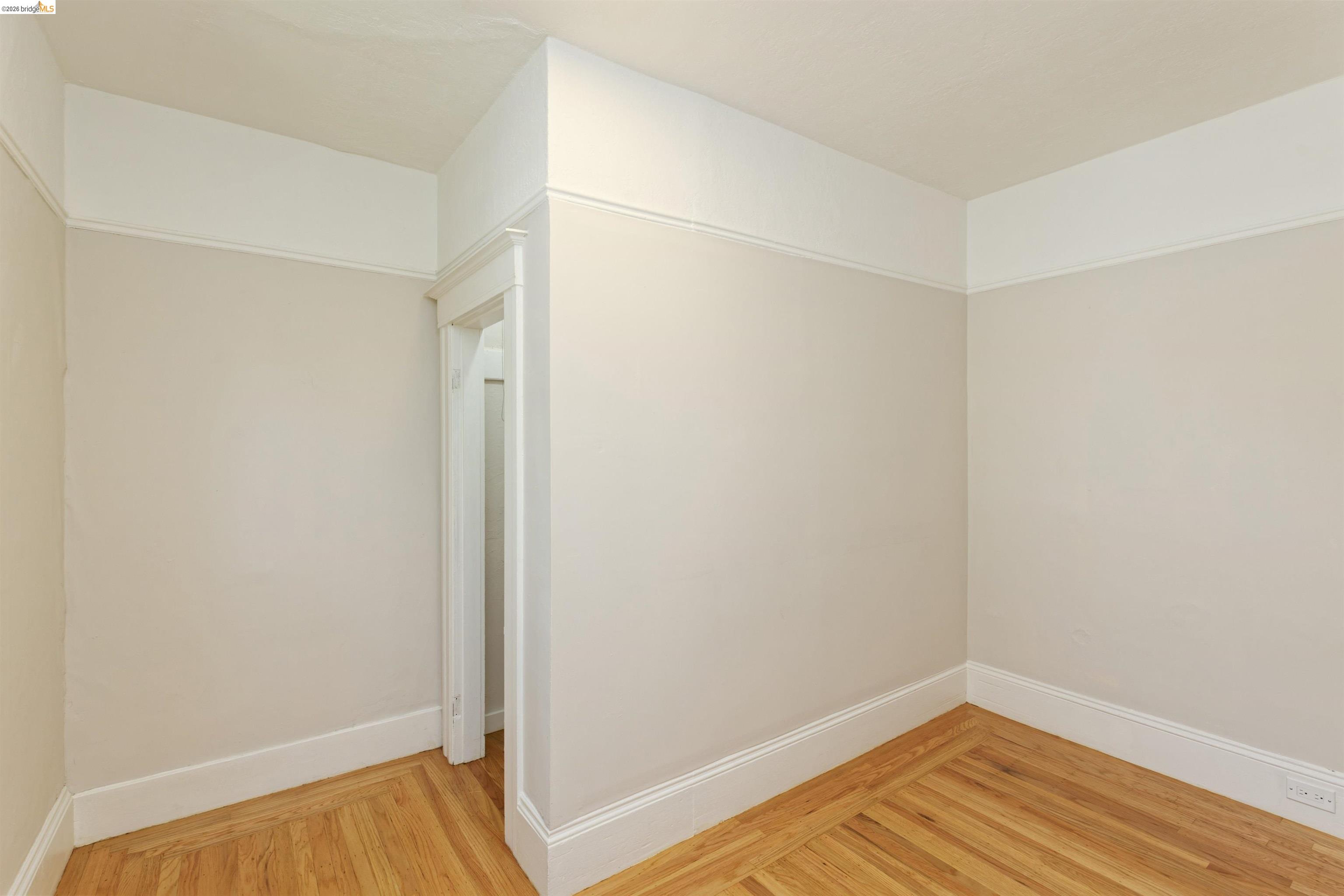 437 51St St, Oakland CA 94609 — photo 11