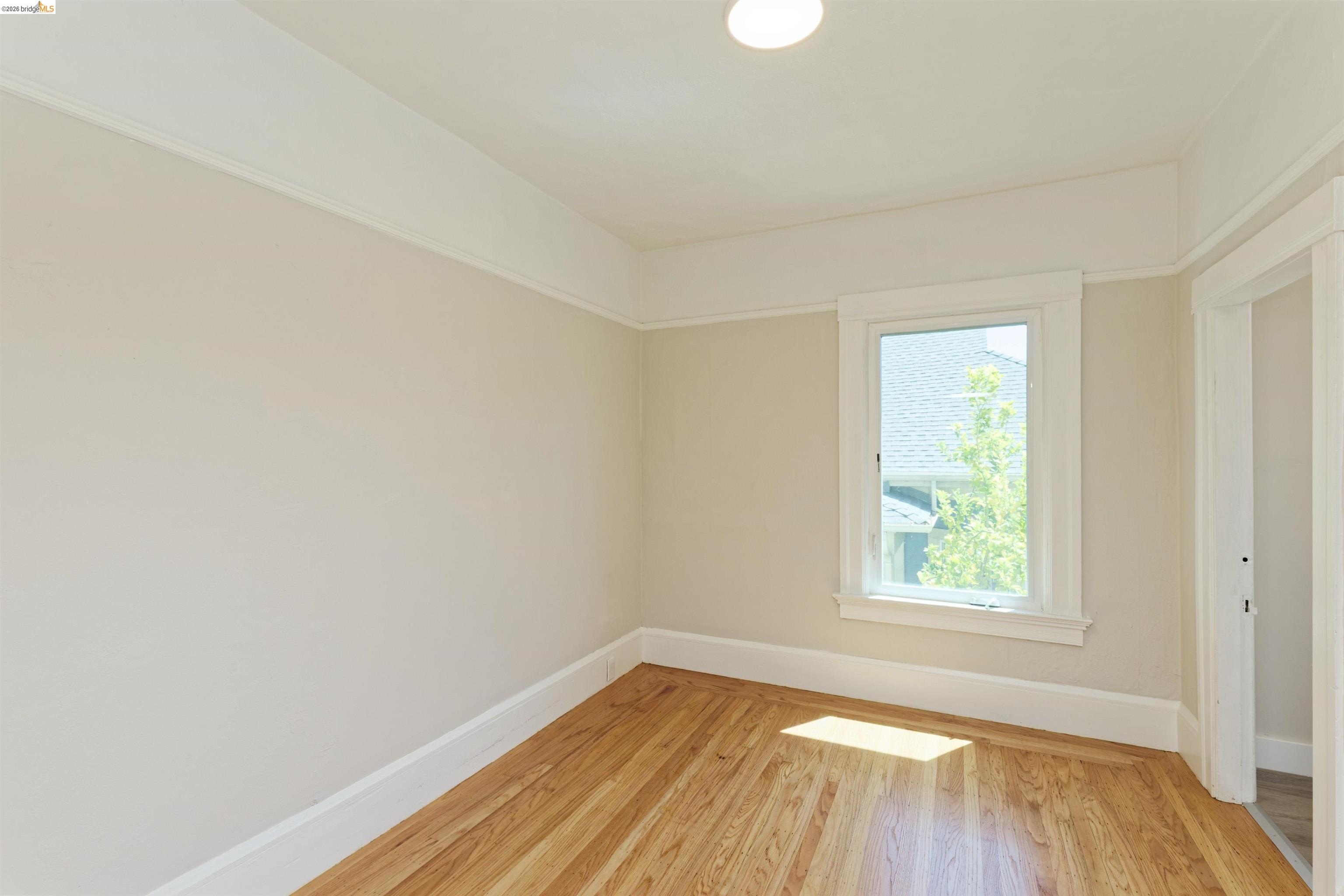 437 51St St, Oakland CA 94609 — photo 12