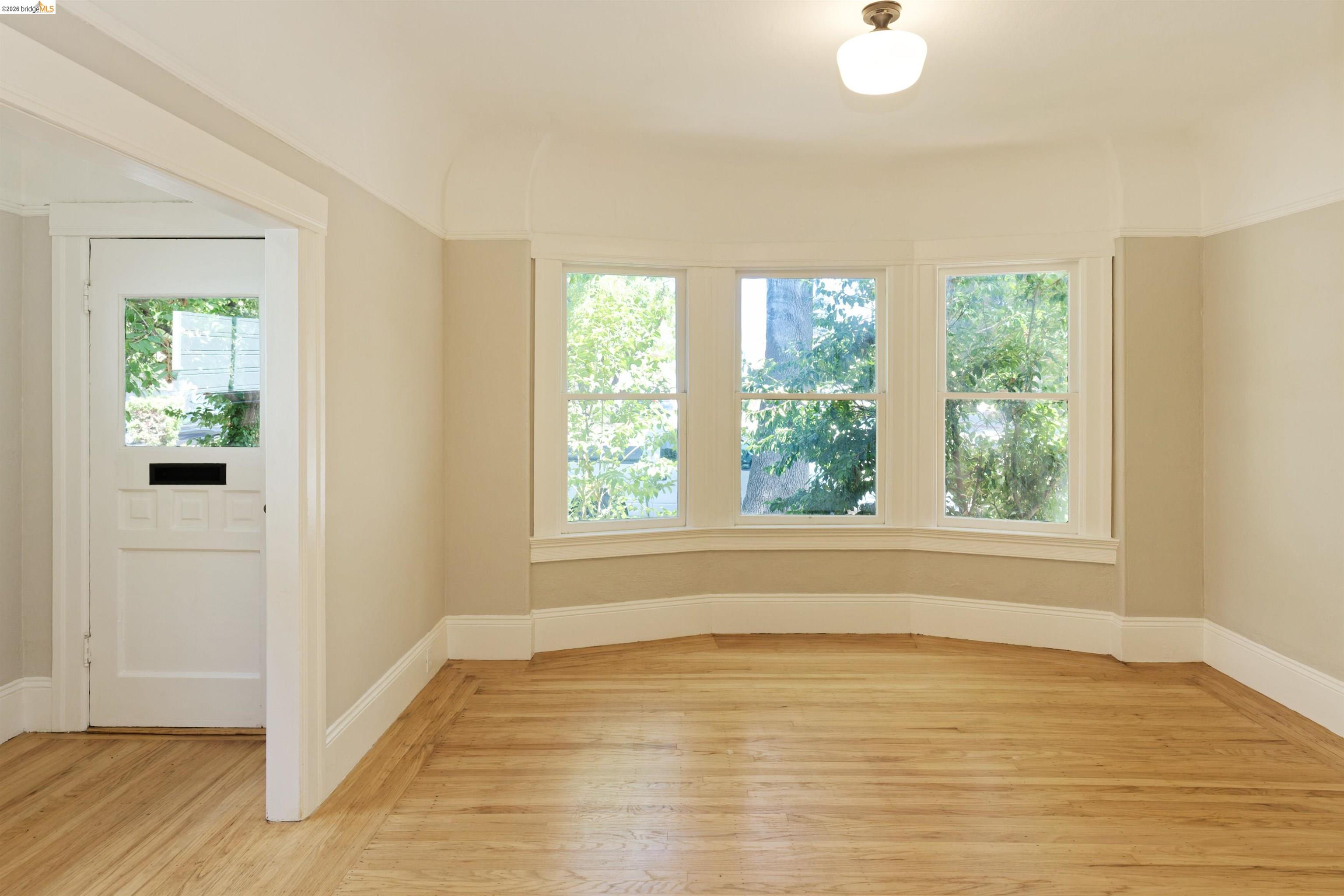 437 51St St, Oakland CA 94609 — photo 16