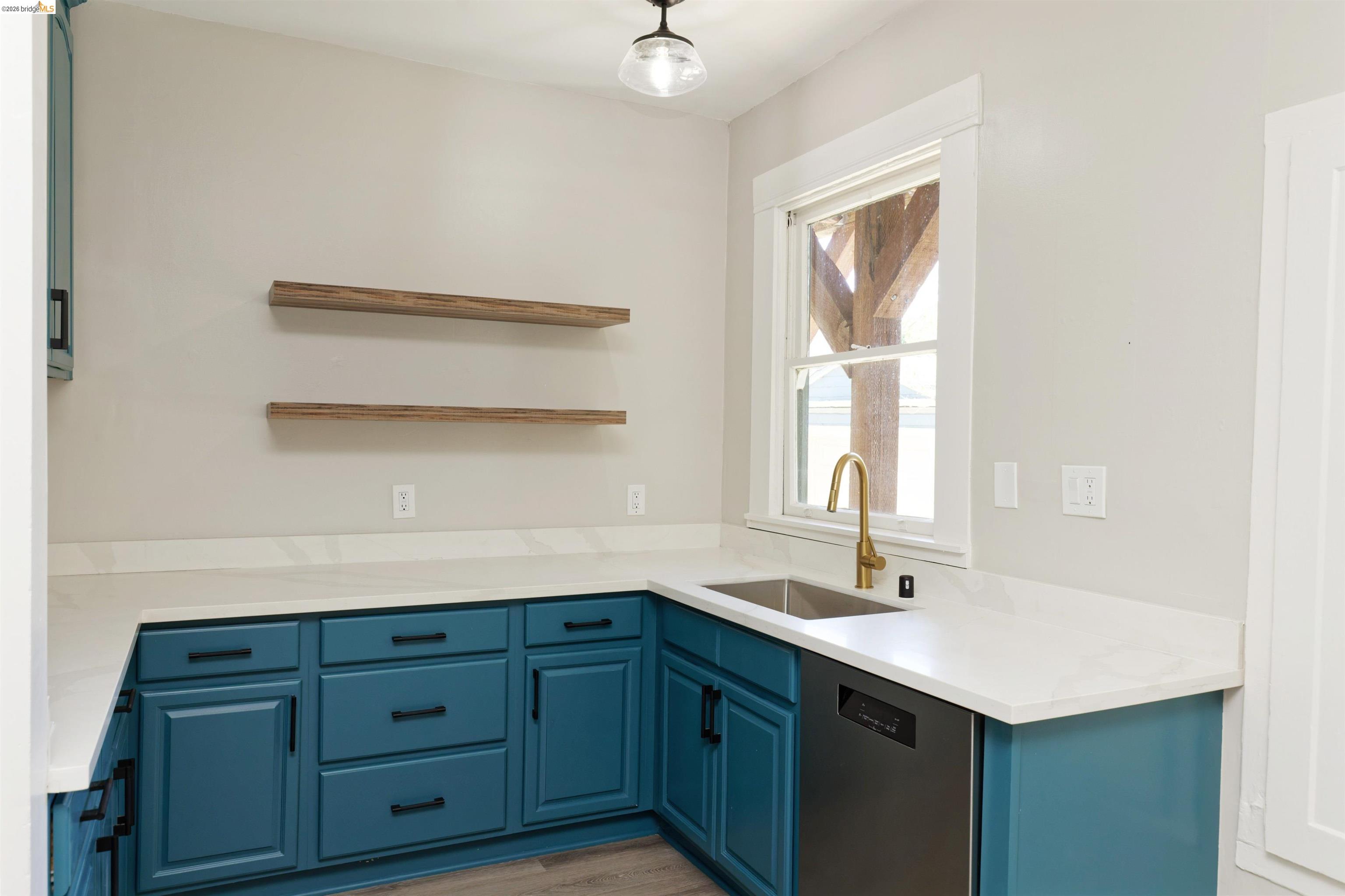 437 51St St, Oakland CA 94609 — photo 21